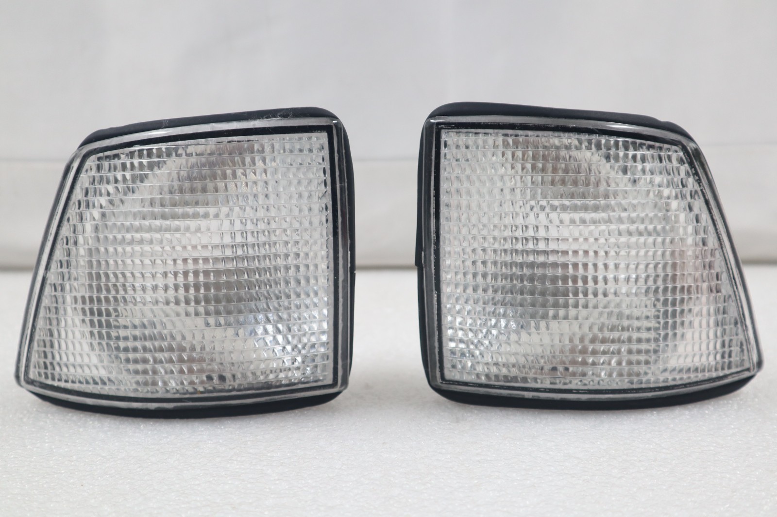 fit 1988 89 90 91-1994 BMW E32 7-Series Clear Corner Park Signal Lights PAIR NIB