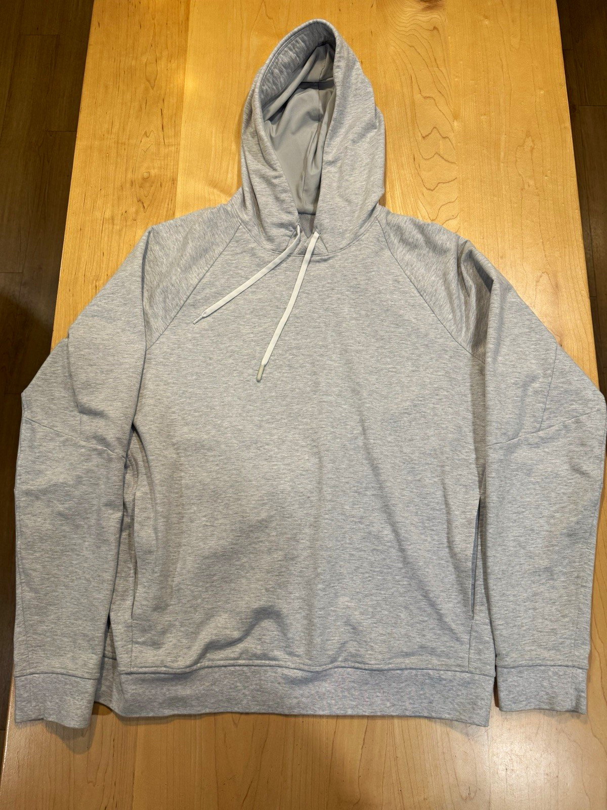 Lululemon Men’s City Hoodie Sweatshiry Grey Size Large 100% authentic Lululemon Men’s City Hoodie Sweatshiry Grey Size Large 100% authentic