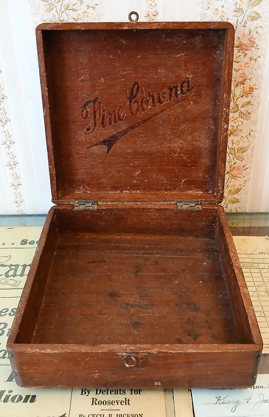 Antique Fine Corona Wooden Cigar Box - 1880-1900 Spanish Cedar 6