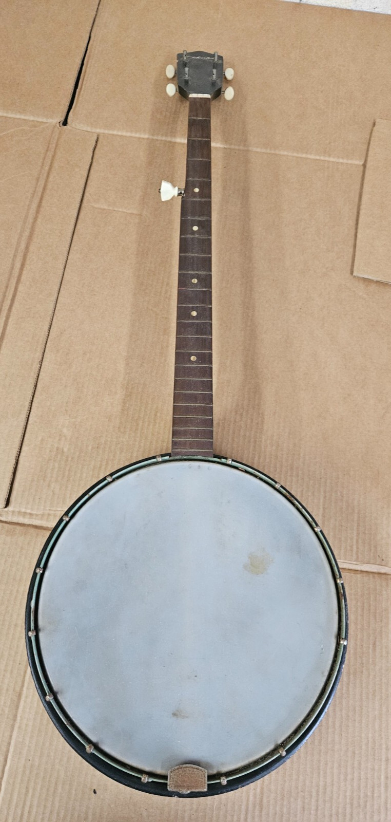Vintage 1960's Silvertone 5-String Closed Back Banjo Vintage 1960's Silvertone 5-String Closed Back Banjo