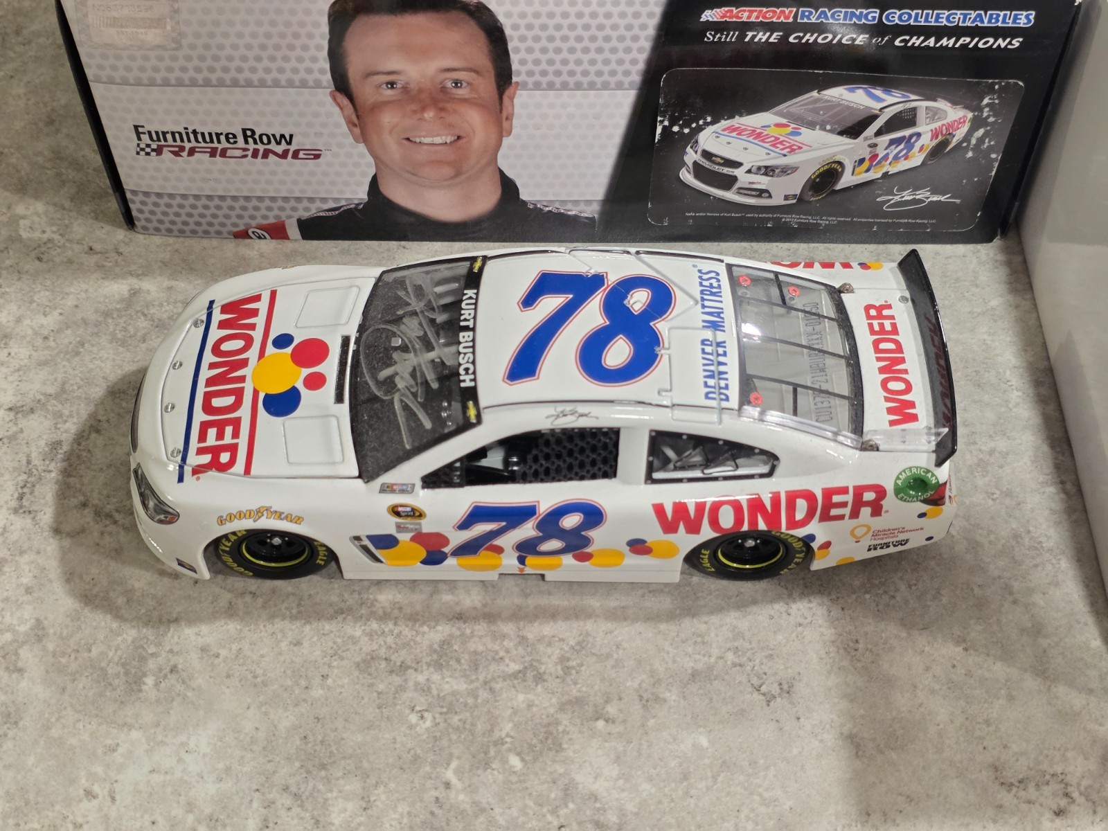Kurt Busch Signed 2013 Wonder Bread #78 1:24 Diecast Furniture Row Chevrolet
