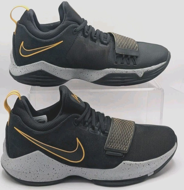 Nike PG 1 Black Gold Men\'s Basketball Shoes Size 9.5 NEW