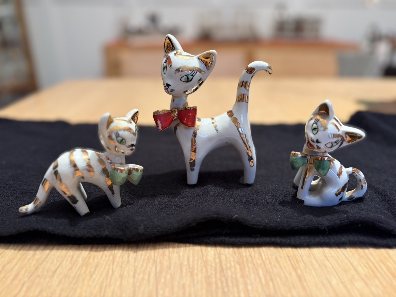 Vintage MCM Ceramic Cat Figurine Trio Set of 3 - White Gold Luster Japan Kitsch