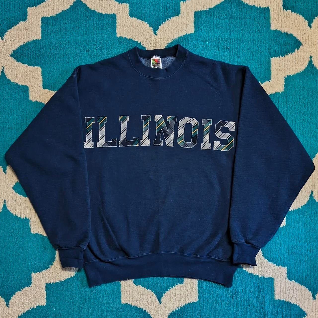 Vintage 90s University of Illinos Fruit of the Loom Fleece Pullover Sweater Vintage 90s University of Illinos Fruit of the Loom Fleece Pullover Sweater