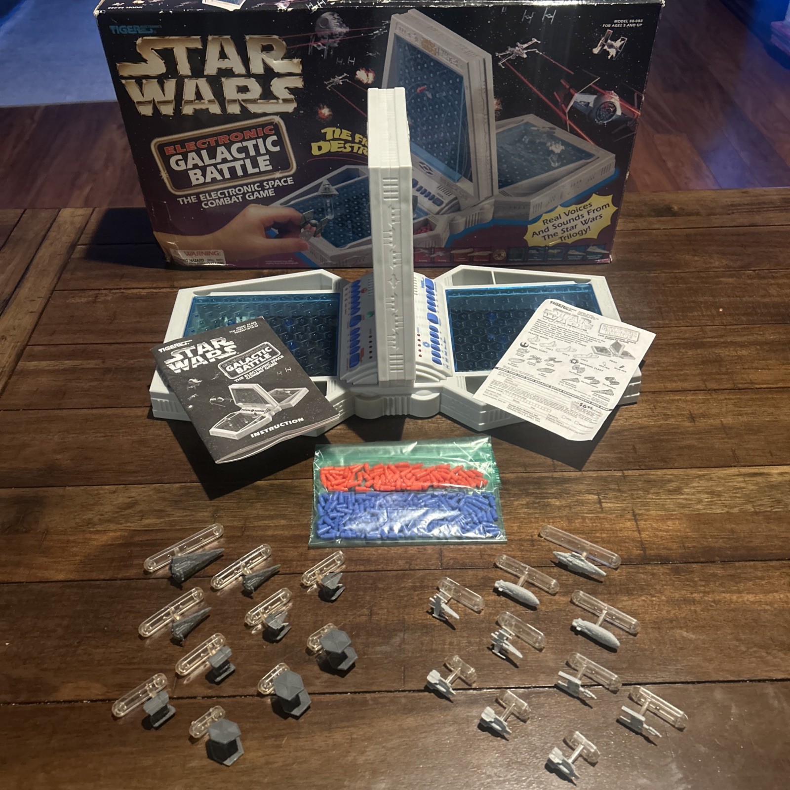 1997 Star Wars Galactic Electronic Battleship Game by Tiger Electronics Complete