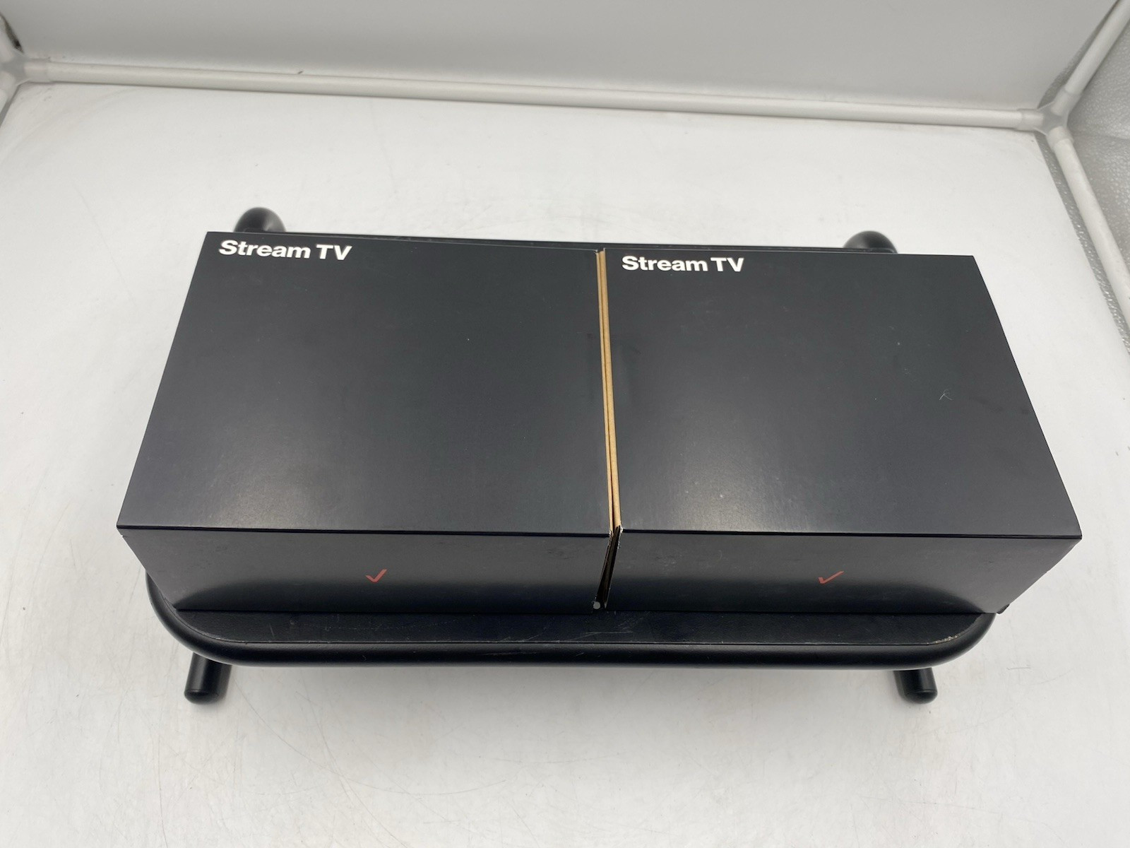 Lot of 2 Verizon FiOs Stream TV Black JS8V 4K HDTV Video Streaming Converter