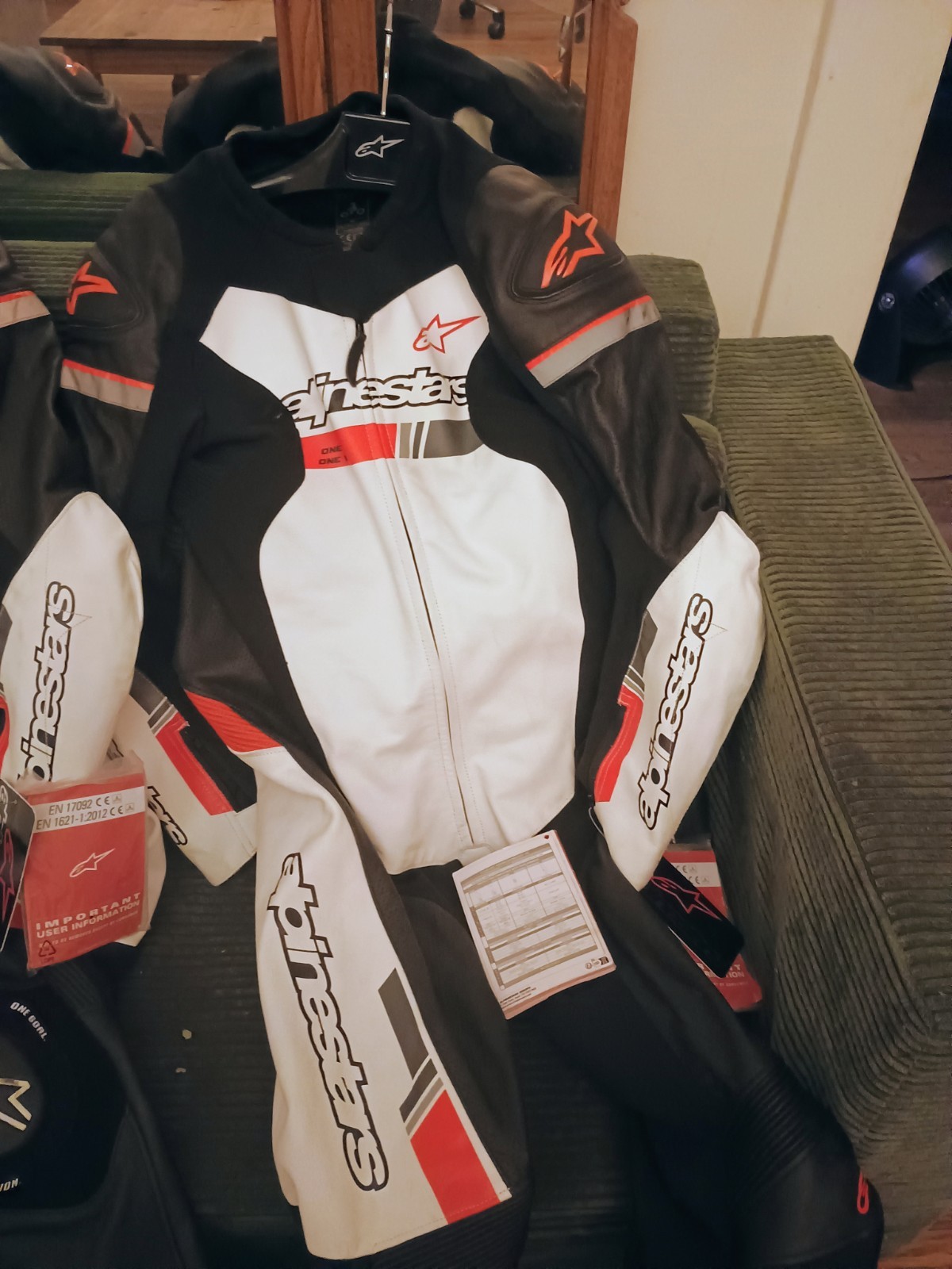 Alpinestars Missile v2 Leather One-Piece Suit US 46 Euro 56