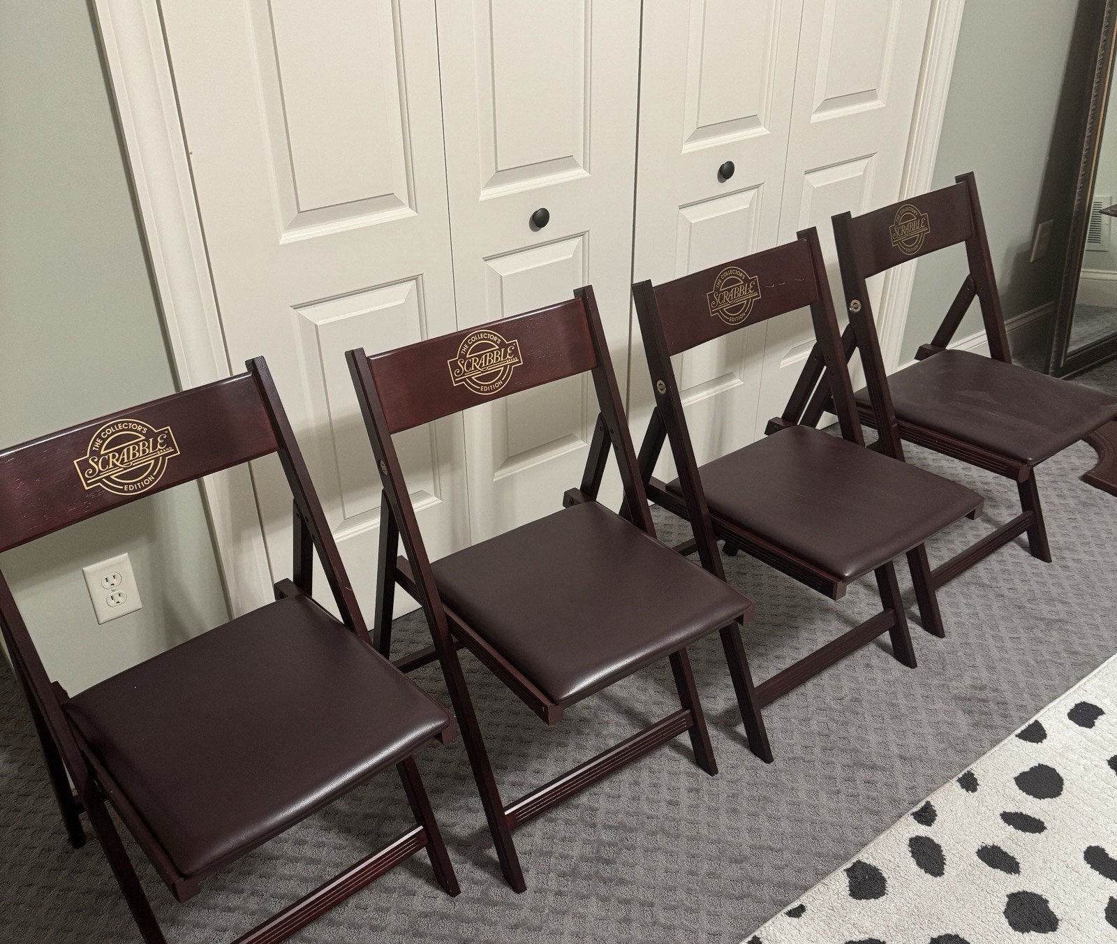 Scrabble Collector\'s Edition 1991 Franklin Mint Folding Chairs