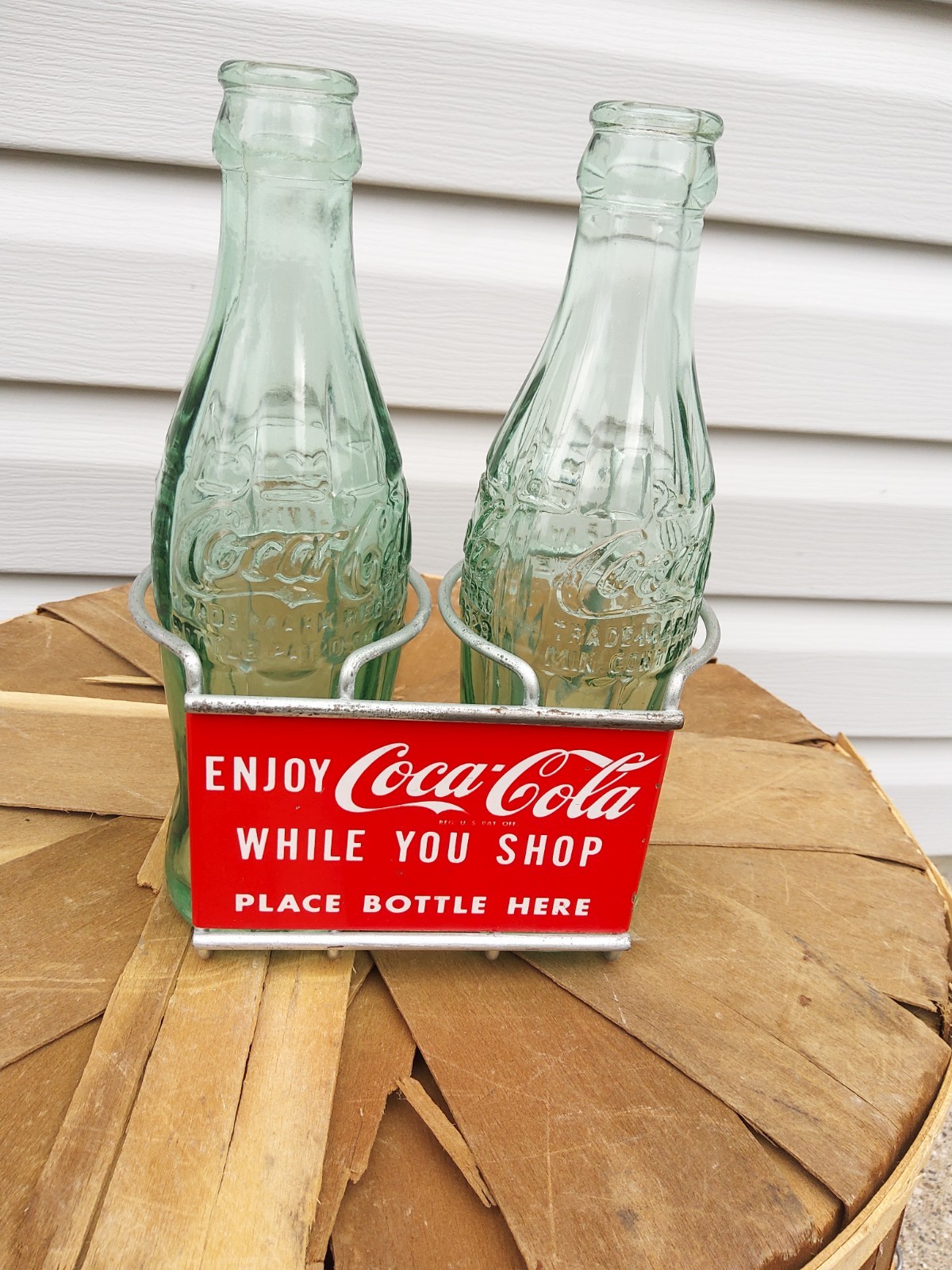 1950s 1960s Enjoy Coca-Cola While You Shop Bottle holder With Two Old Bottles