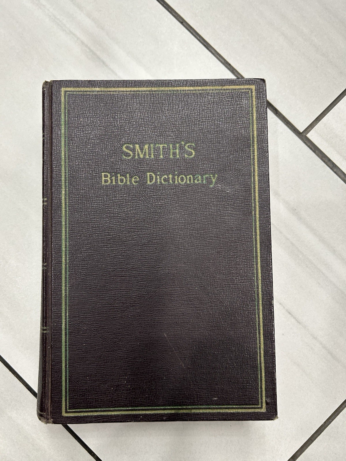 VINTAGE ''SMITH'S BIBLE DICTIONARY'' RELIGIOUS HARDCOVER VINTAGE ''SMITH'S BIBLE DICTIONARY'' RELIGIOUS HARDCOVER
