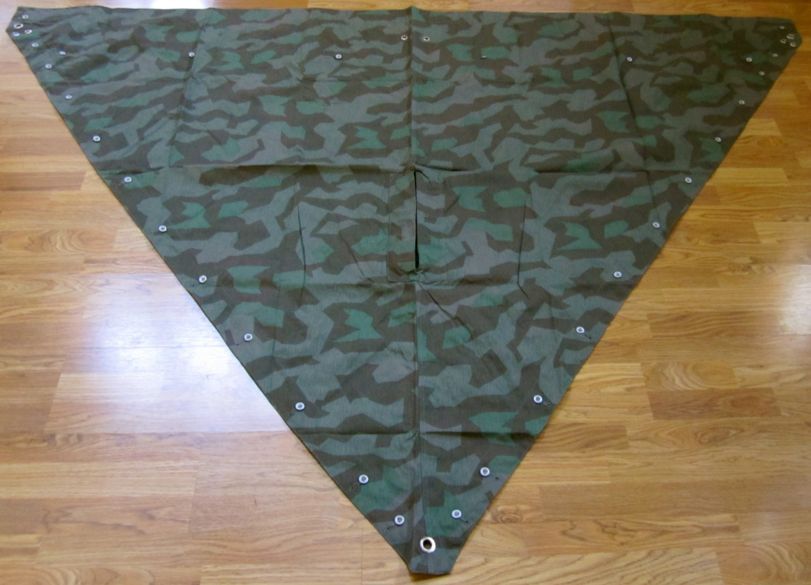 WWII GERMAN SPLINTER CAMO SHLETER HALF ZELT ZELTBAHN WWII GERMAN SPLINTER CAMO SHLETER HALF ZELT ZELTBAHN