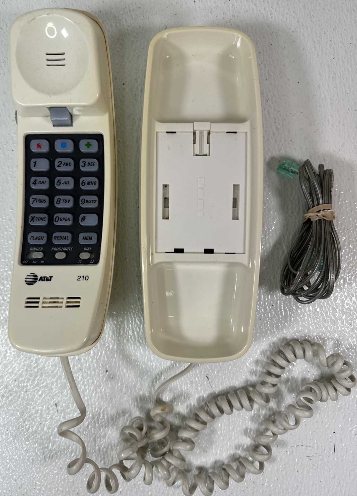 VTG AT&T 210M Trimline White Telephone Corded Lighted Keypad 13 # MEMORY 2000