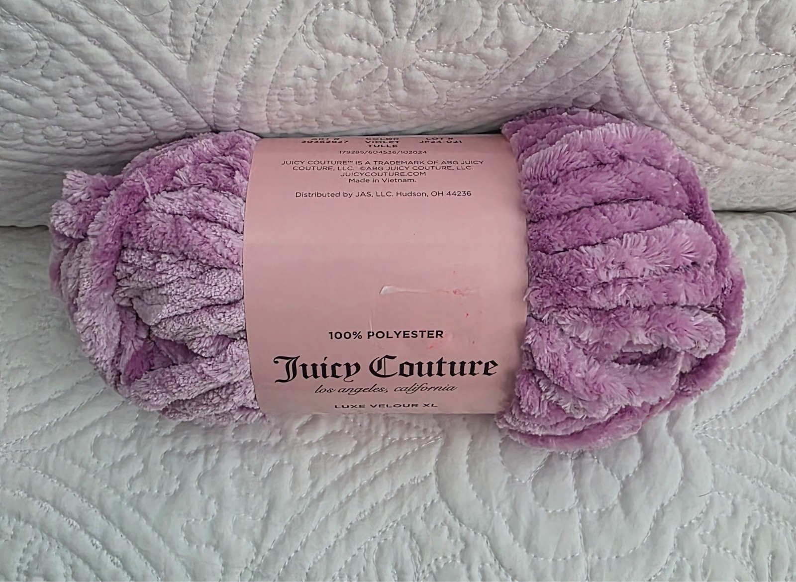 JUICY COUTURE YARN - CROCHET/KNIT - Luxe Velour XL, Mini, Sparkle - 