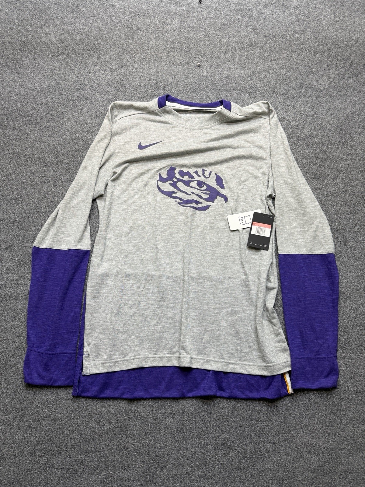 Nike NWT LSU Tigers Men\'s Fri Fit Long Sleeve Shirt Size Large Purple Gold Nike NWT LSU Tigers Men\'s Fri Fit Long Sleeve Shirt Size Large Purple Gold