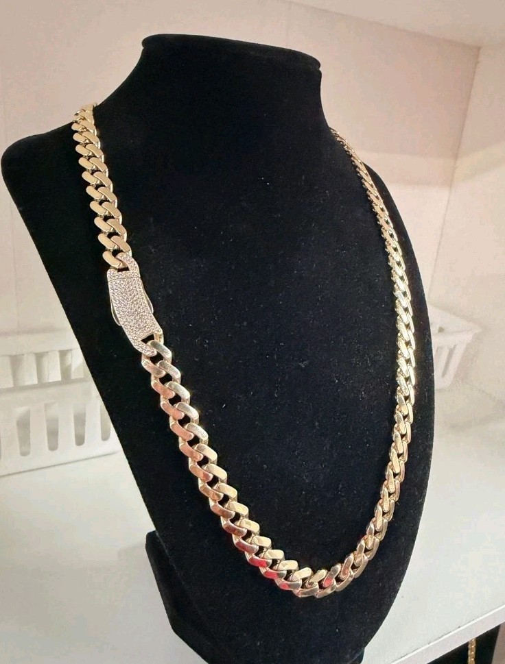 10K Hollow Gold Cuban Link 11mm 24