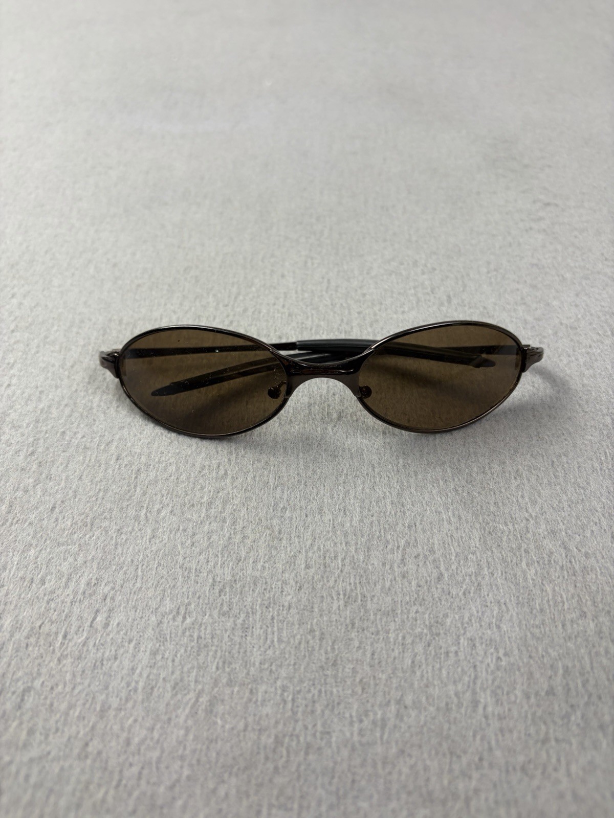 Vintage Oakley E Wire Sunglasses Black Gray Metal Wire Frame Gorpcore Y2k Vintage Oakley E Wire Sunglasses Black Gray Metal Wire Frame Gorpcore Y2k