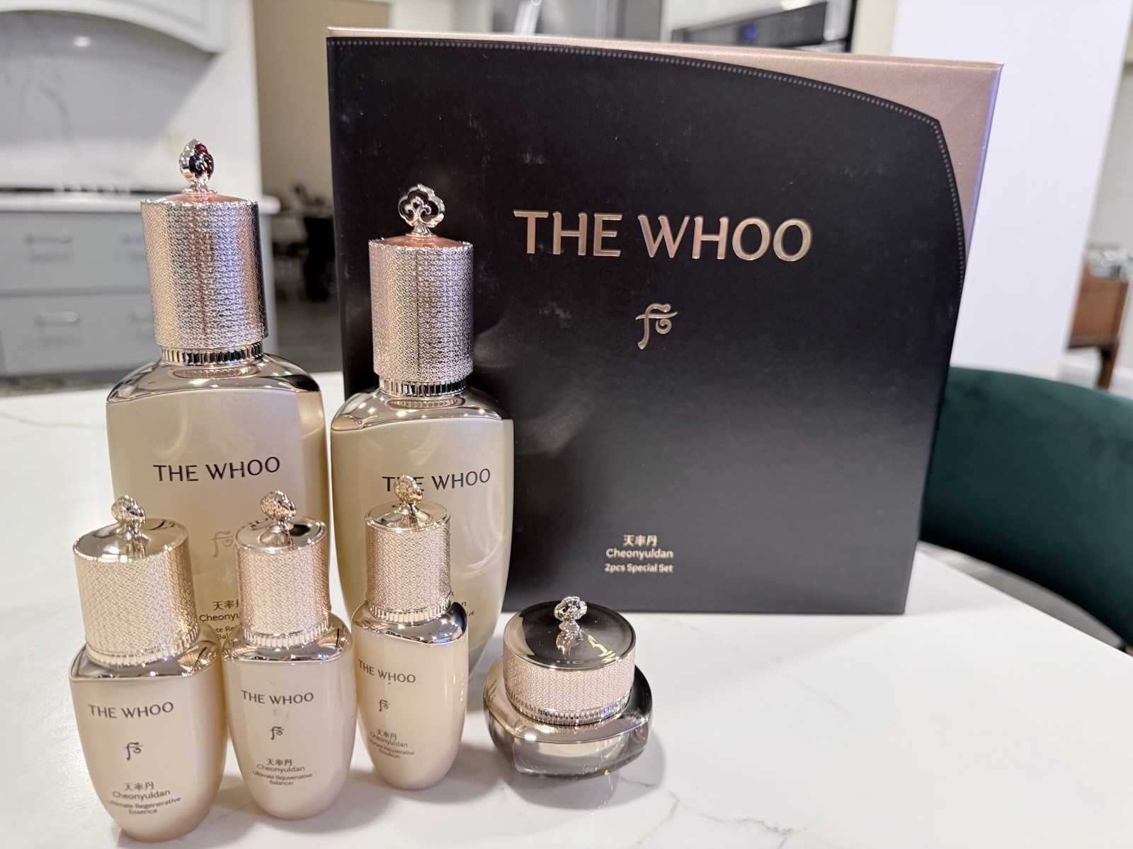 The History of Whoo Cheonyuldan Ultimate Rejuvenative 2PCS Special Set The History of Whoo Cheonyuldan Ultimate Rejuvenative 2PCS Special Set