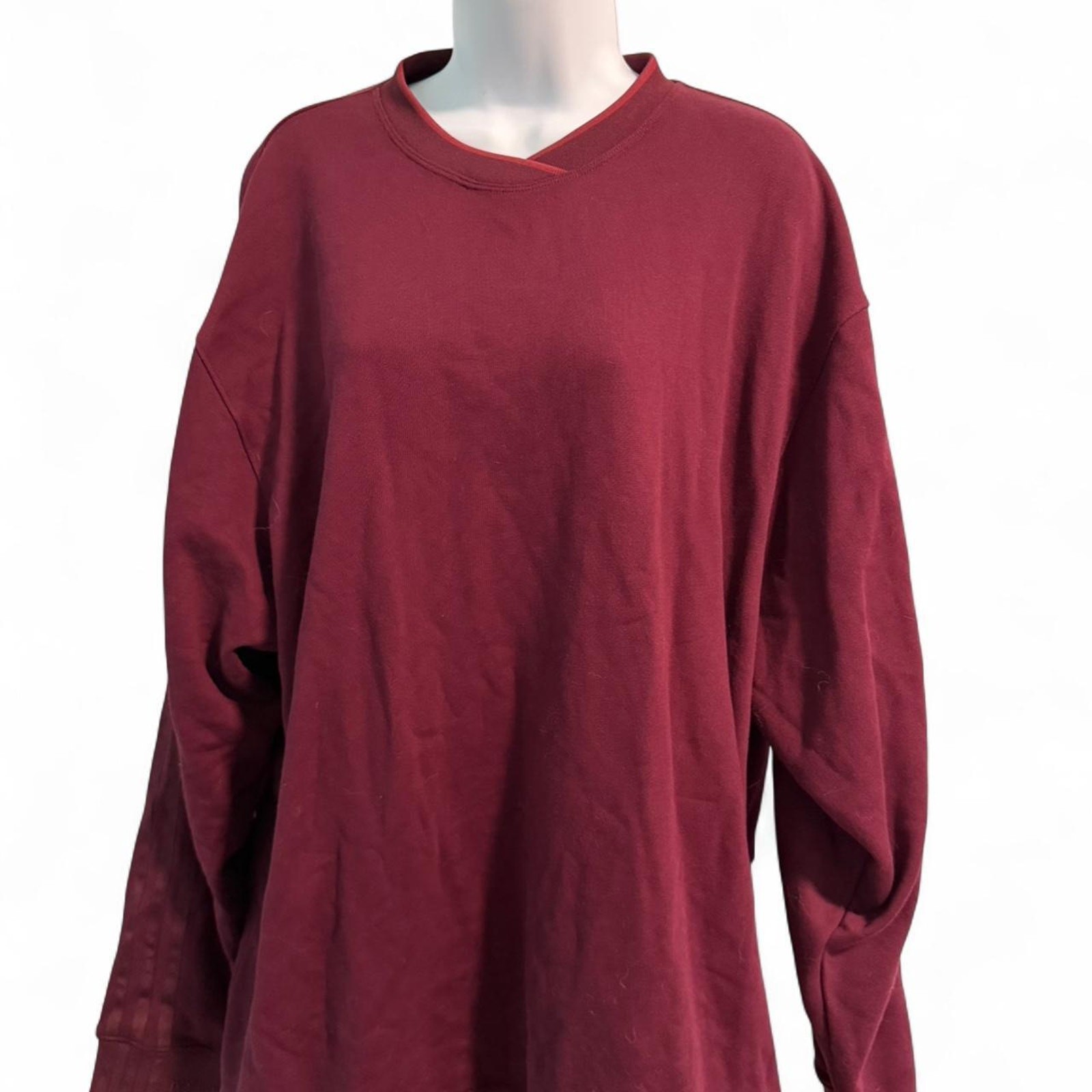 Adidas x Ivy Park Maroon Long Sleeve Crewneck Sweatshirt Size L NWT Adidas x Ivy Park Maroon Long Sleeve Crewneck Sweatshirt Size L NWT