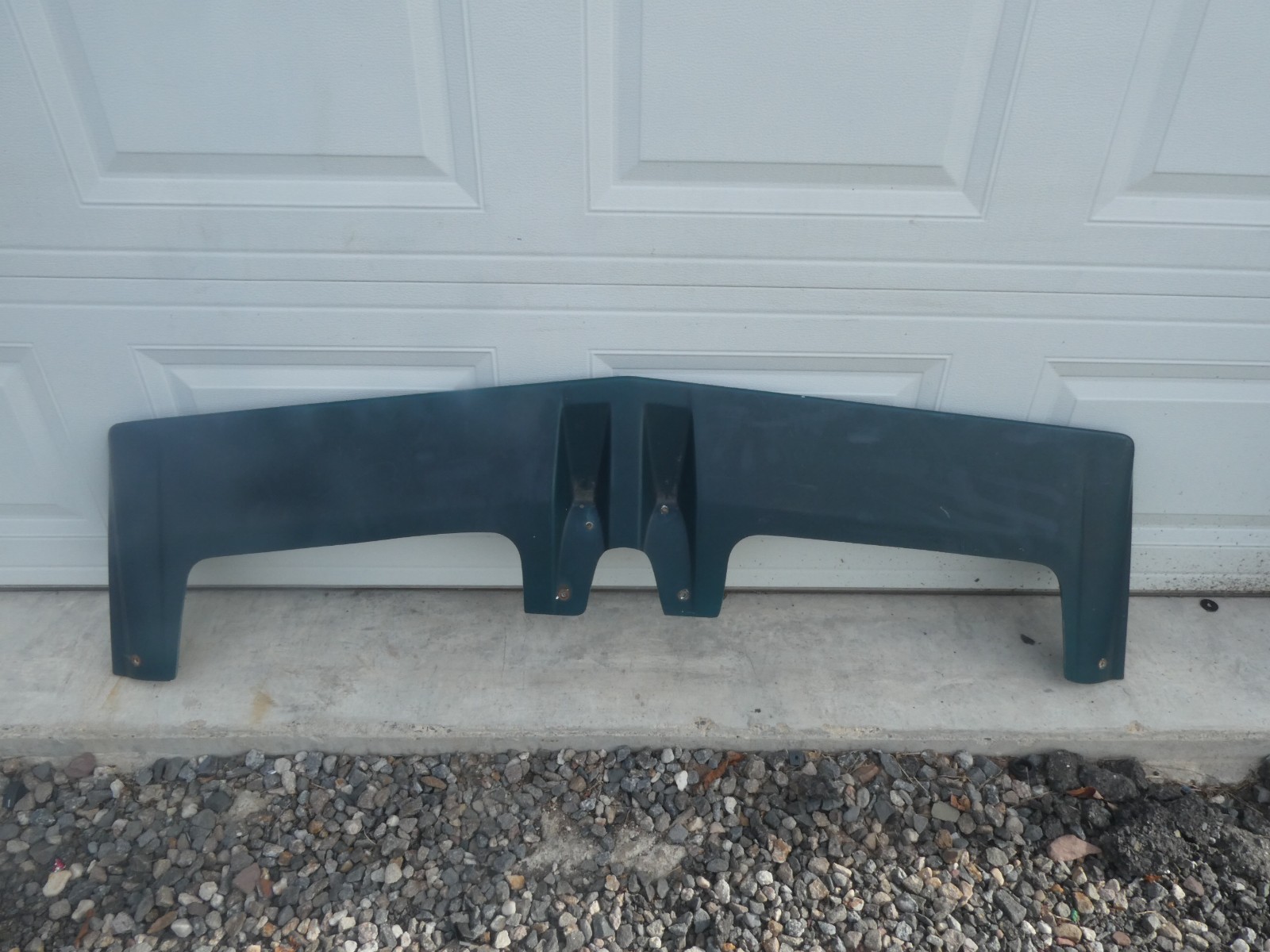 80-96 Ford Full Size Lund Sun Visor Moon Sun Windshield F150 Bronco FP2 OBS 80-96 Ford Full Size Lund Sun Visor Moon Sun Windshield F150 Bronco FP2 OBS