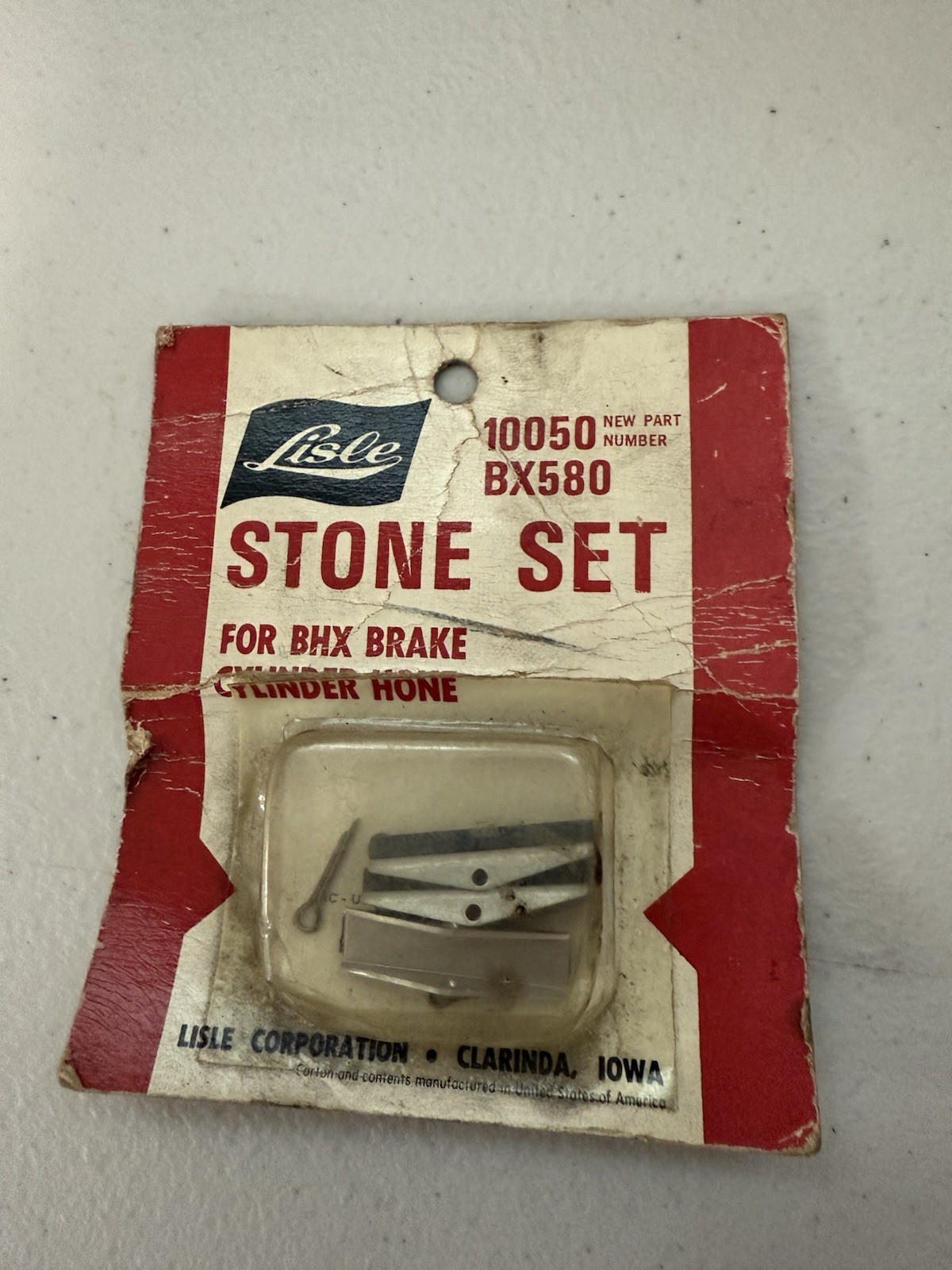 Lisle 10050 Replacement Stone Set, 240 Grit New Old Vintage Stock Lisle 10050 Replacement Stone Set, 240 Grit New Old Vintage Stock