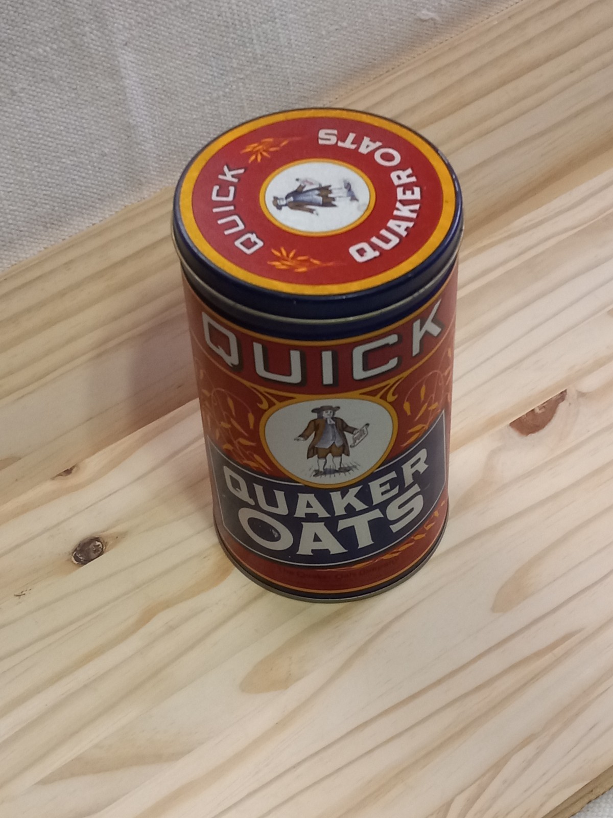 Vintage Quick Quaker Oats 1990 Tin Limited Edition 1922 Label Replica Canister Vintage Quick Quaker Oats 1990 Tin Limited Edition 1922 Label Replica Canister