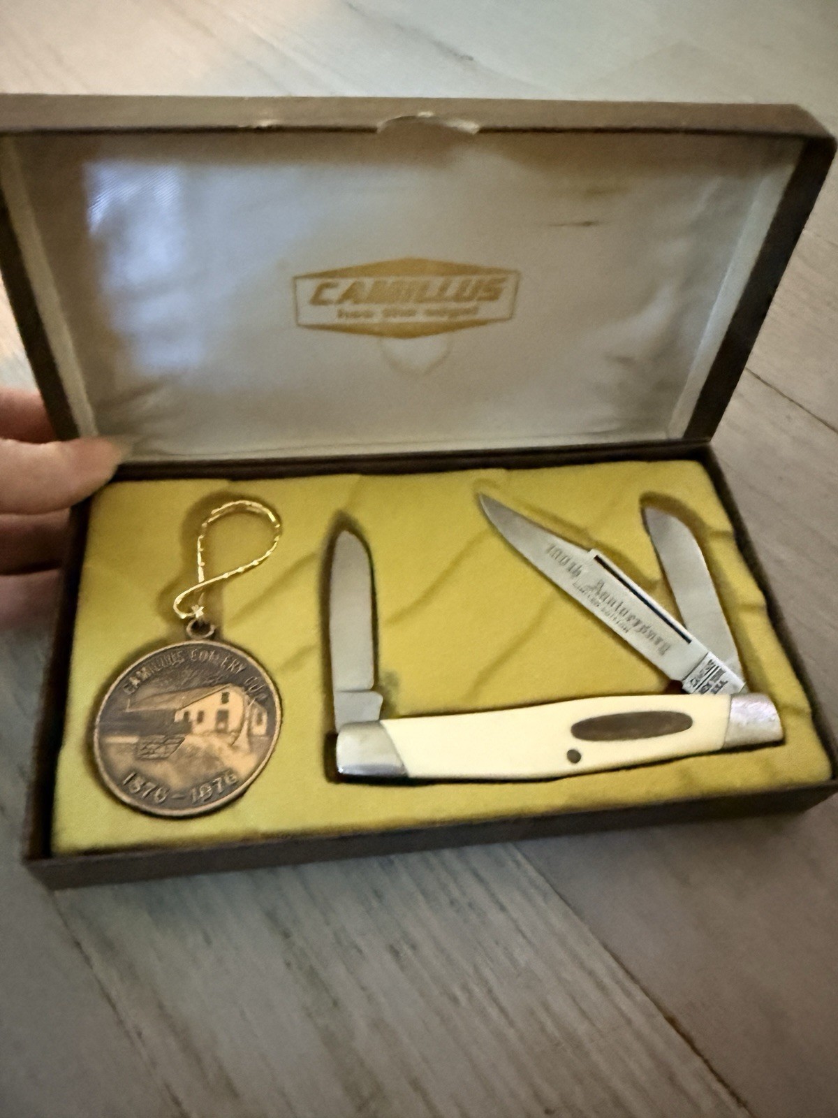Vintage 1976 Camillus 100 Anniversary 2 Blade Folding Knife Key Chain In Box