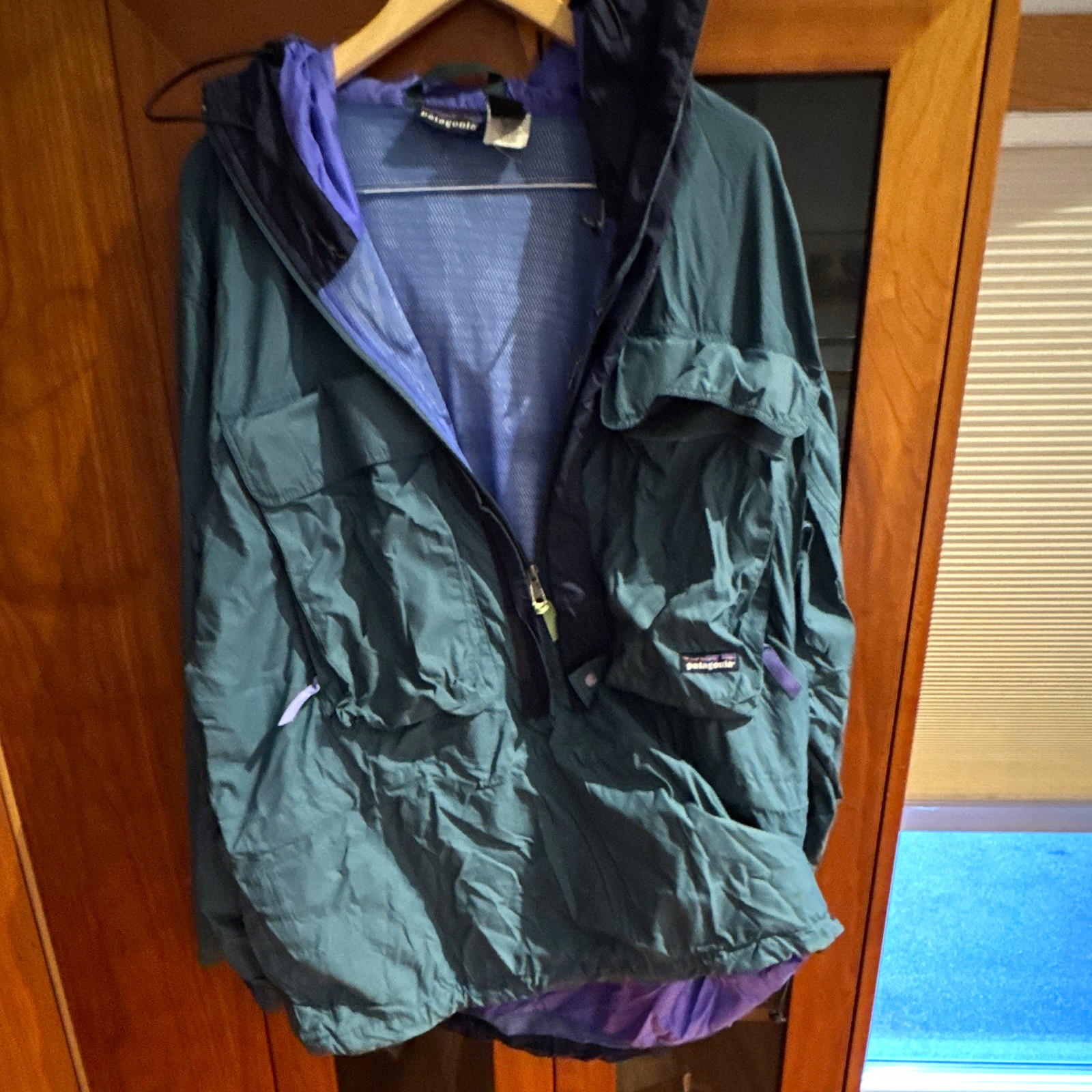 Patagonia Men\'s XL Green/Purple Hooded Zipper Jacket Skanorak jacket