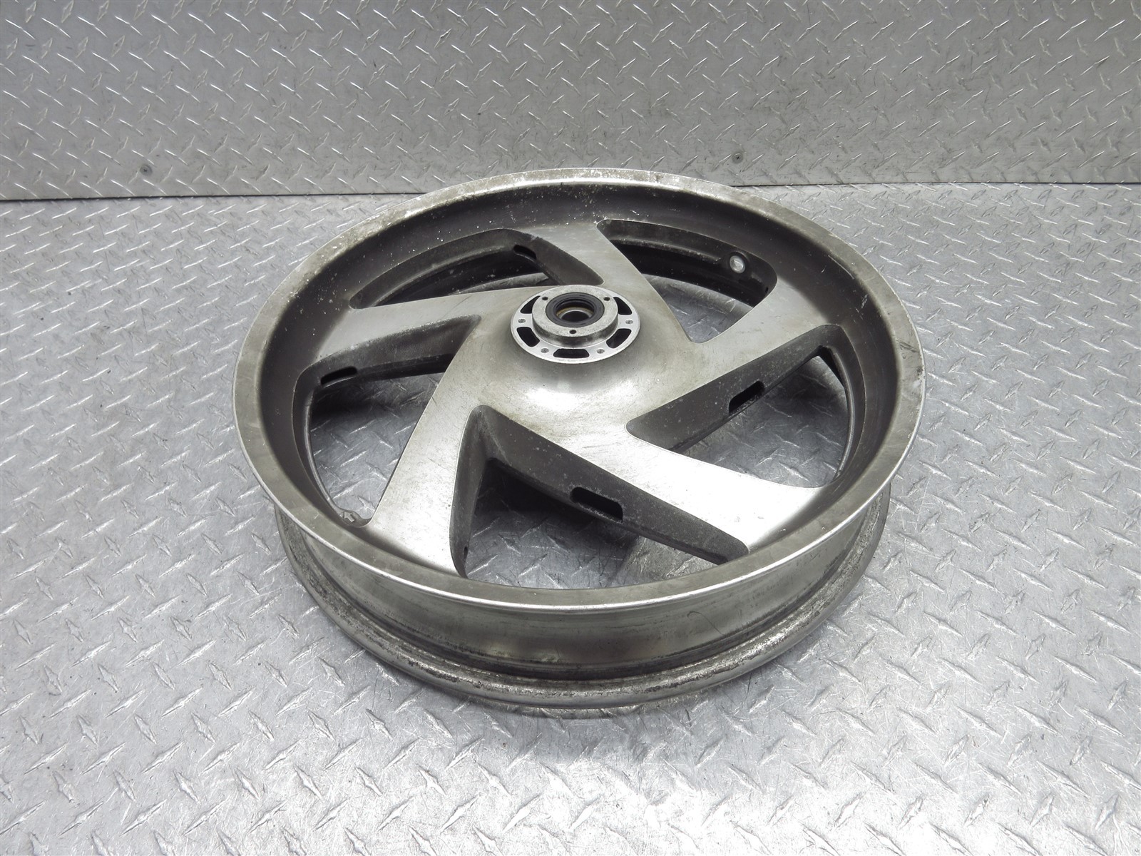2015 12-17 Honda GL1800 Goldwing Front Wheel Rim 18x3.5 Straight Video OEM