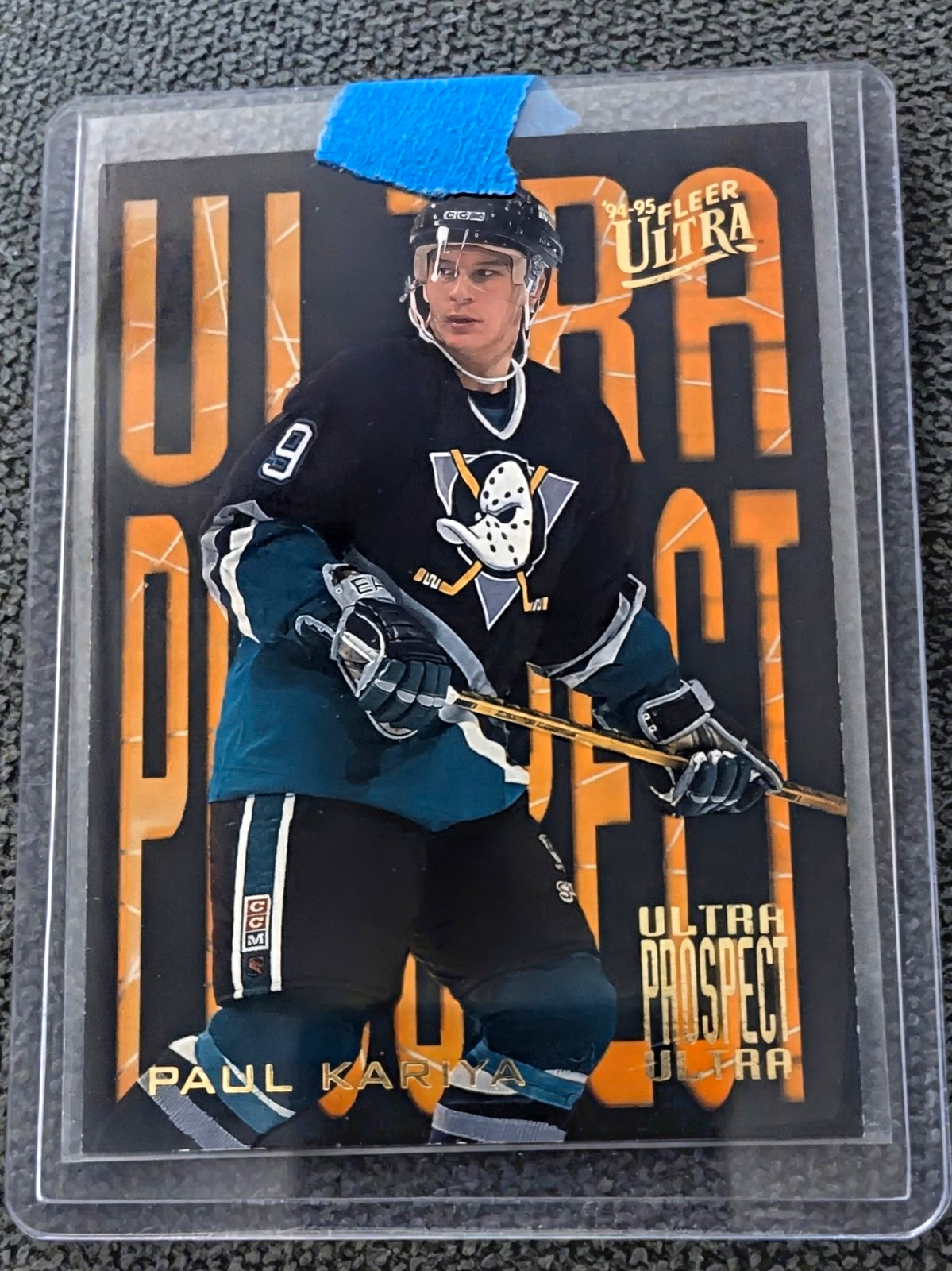 VINTAGE/PAUL KARIYA ROOKIE-FLEER ULTRA PROSPECT.  1994-95  DUCKS #3/10 