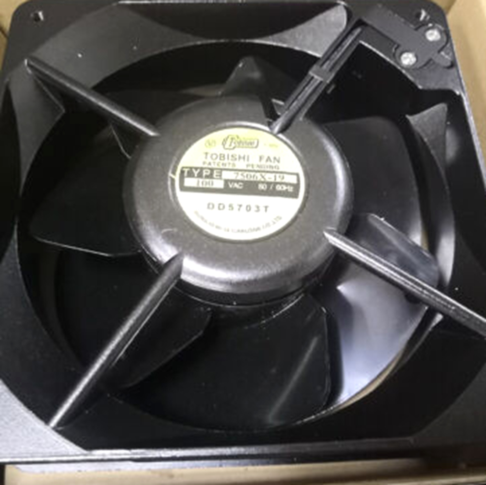 NEW TOBISHI 7506X-19 High Temperature Resistant Fan NEW TOBISHI 7506X-19 High Temperature Resistant Fan