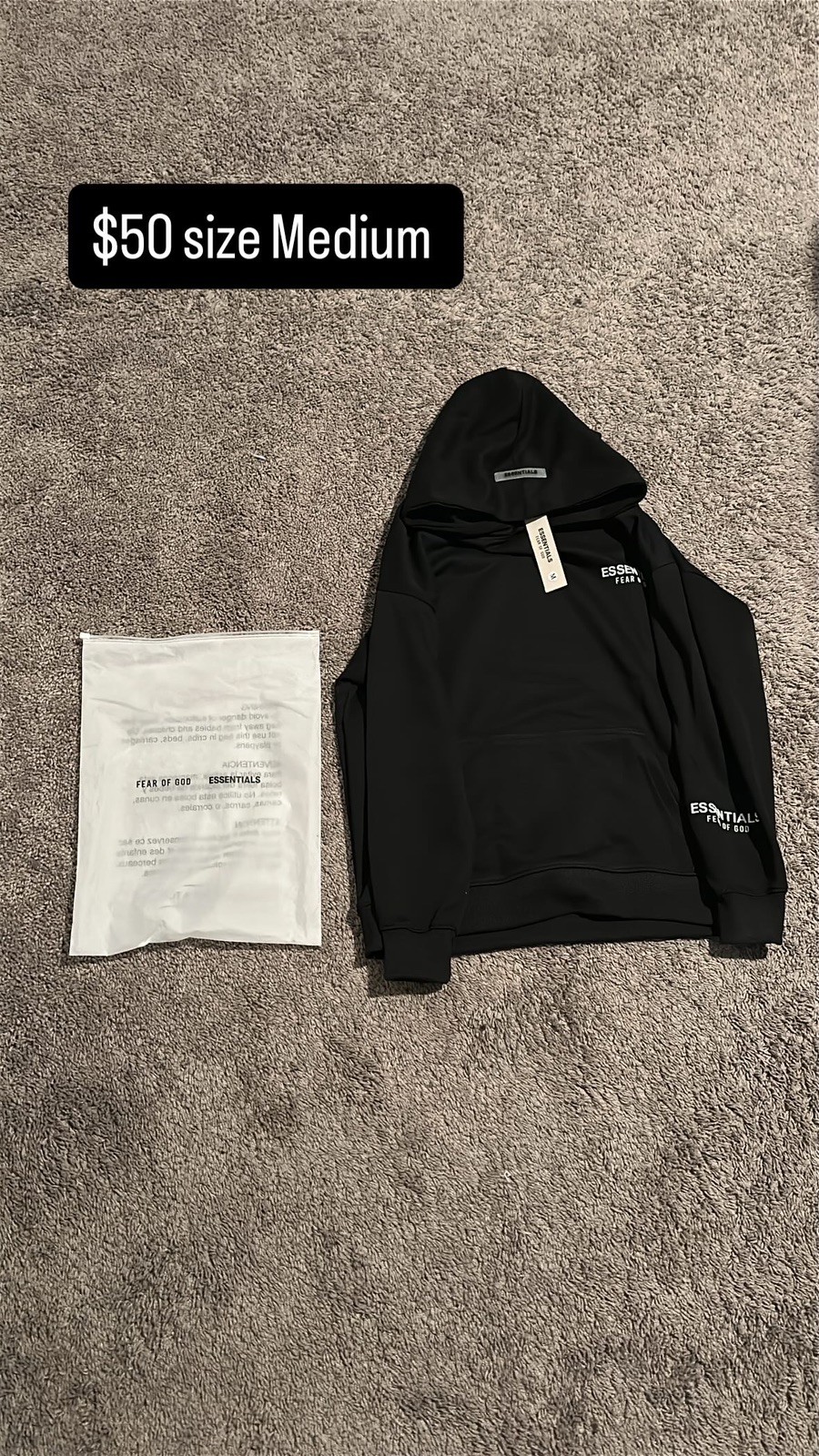 NEW MEDIUM ESSENTIALS FEAR OF GOD HOODIE