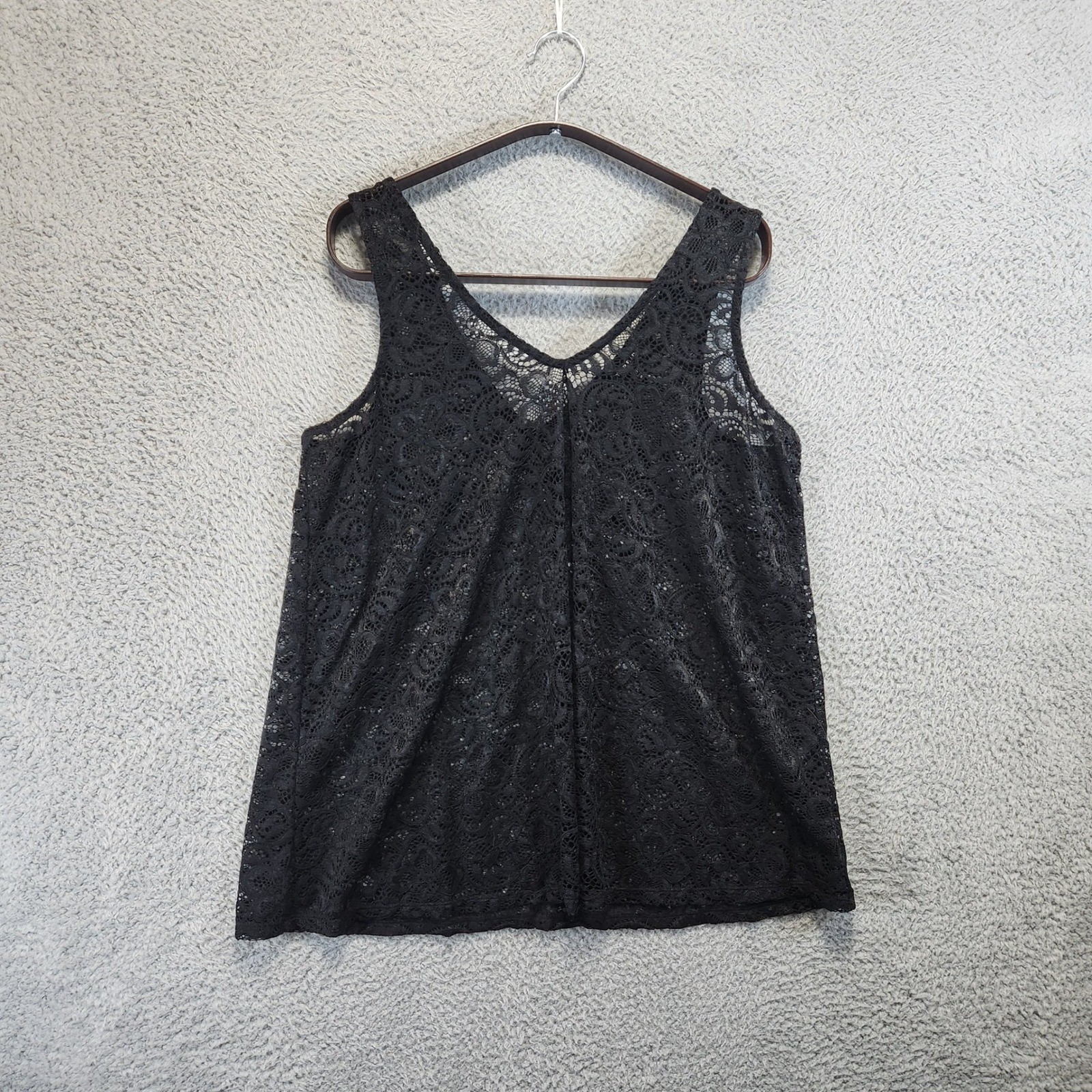 Torrid Black Lace Tank Top Womens Size 00 V Neck Sleeveless Summer Beach Cute