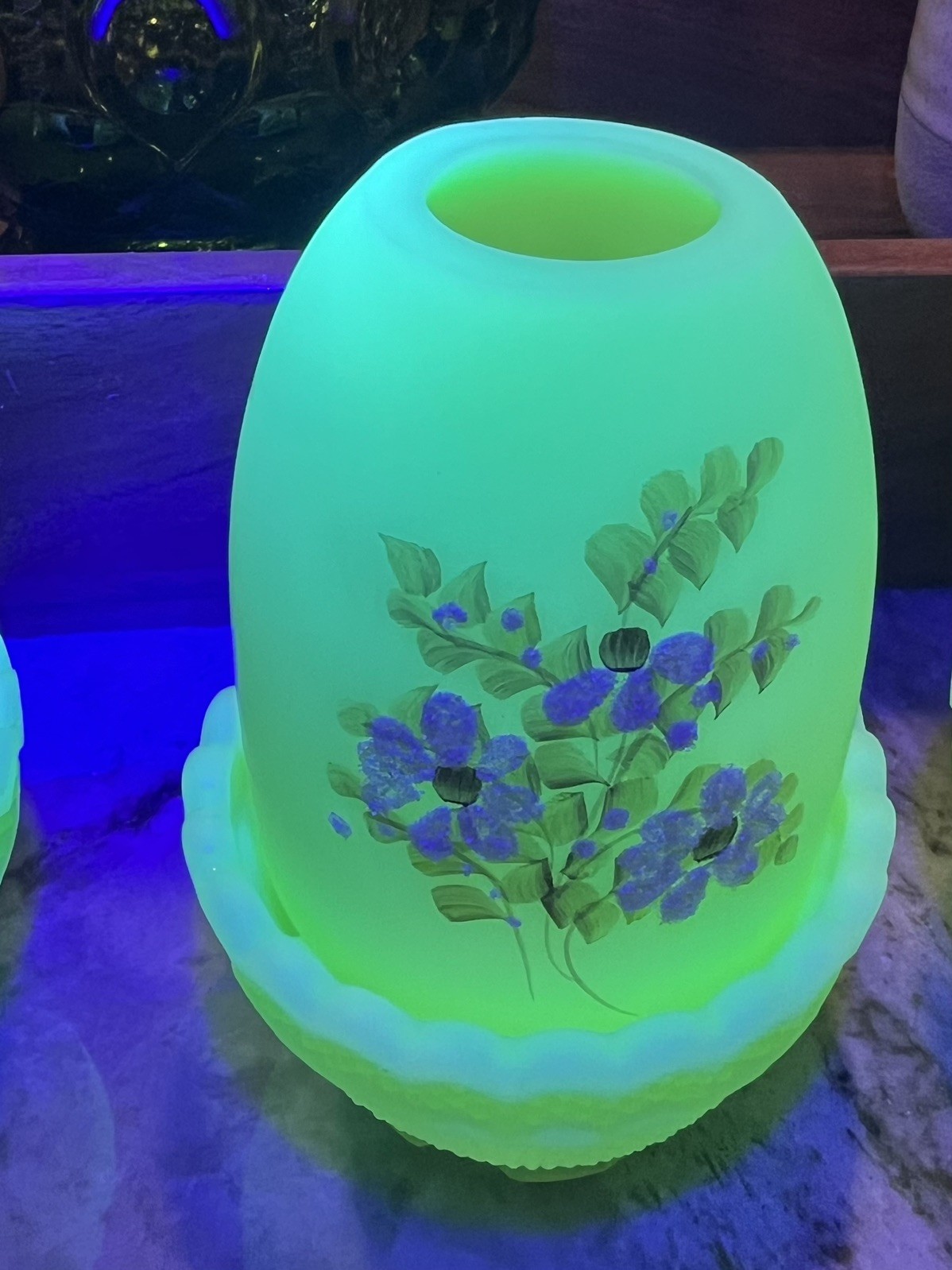 Vintage Fenton Fairy Lamp Custard Uranium Glass Daisies Signed Vintage Fenton Fairy Lamp Custard Uranium Glass Daisies Signed