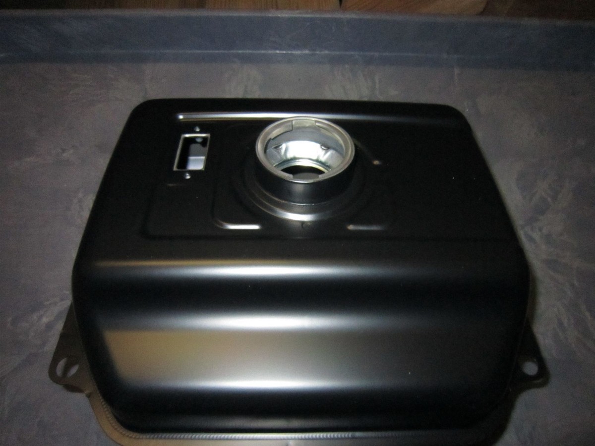 OEM Honda fuel tank for older EU3000is generator 17510-ZS9-000ZA OEM Honda fuel tank for older EU3000is generator 17510-ZS9-000ZA