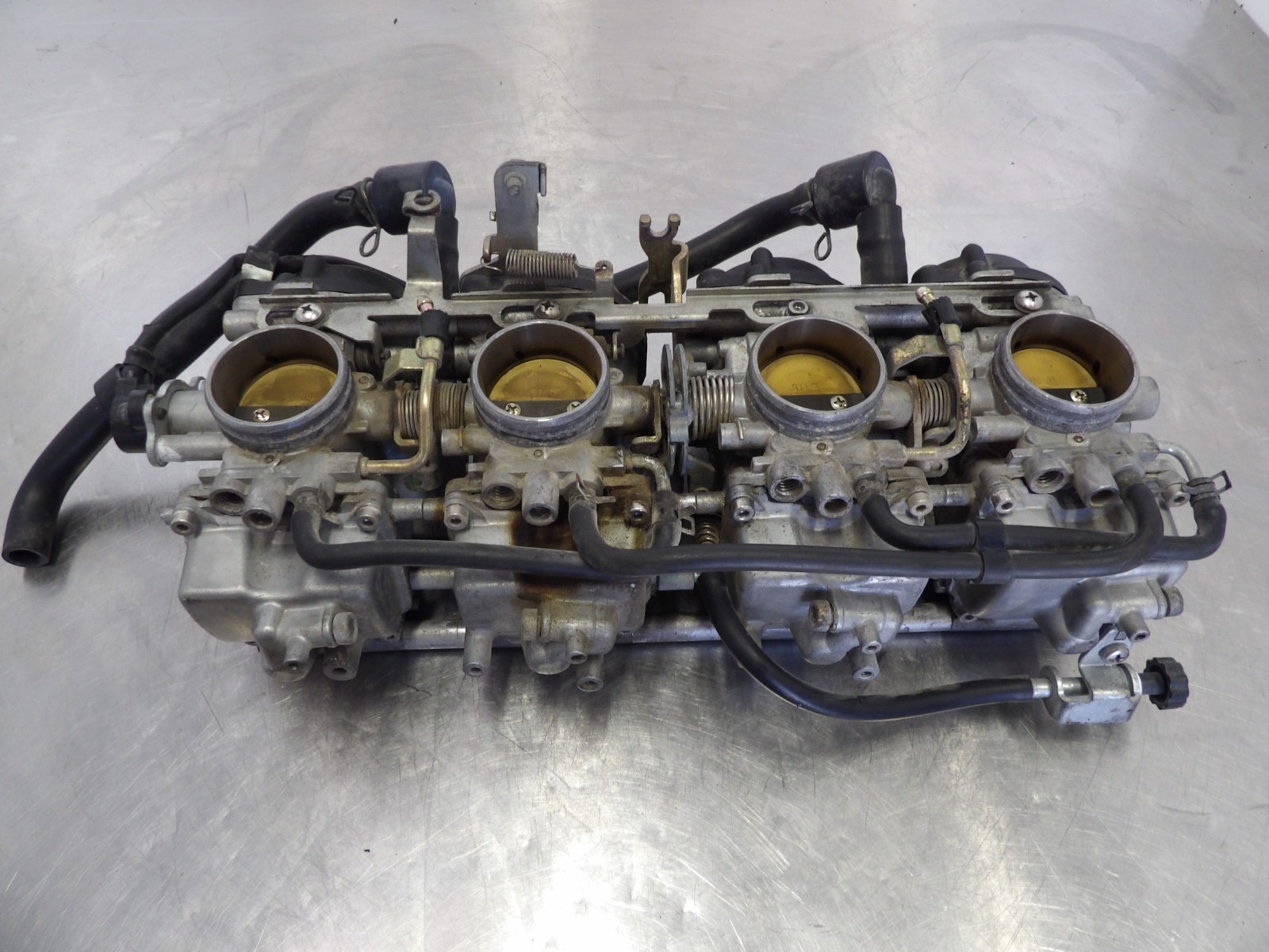 01-05 Yamaha FZ1 carbs / carburetor assembly VIDEO 5LV-14900-40-00