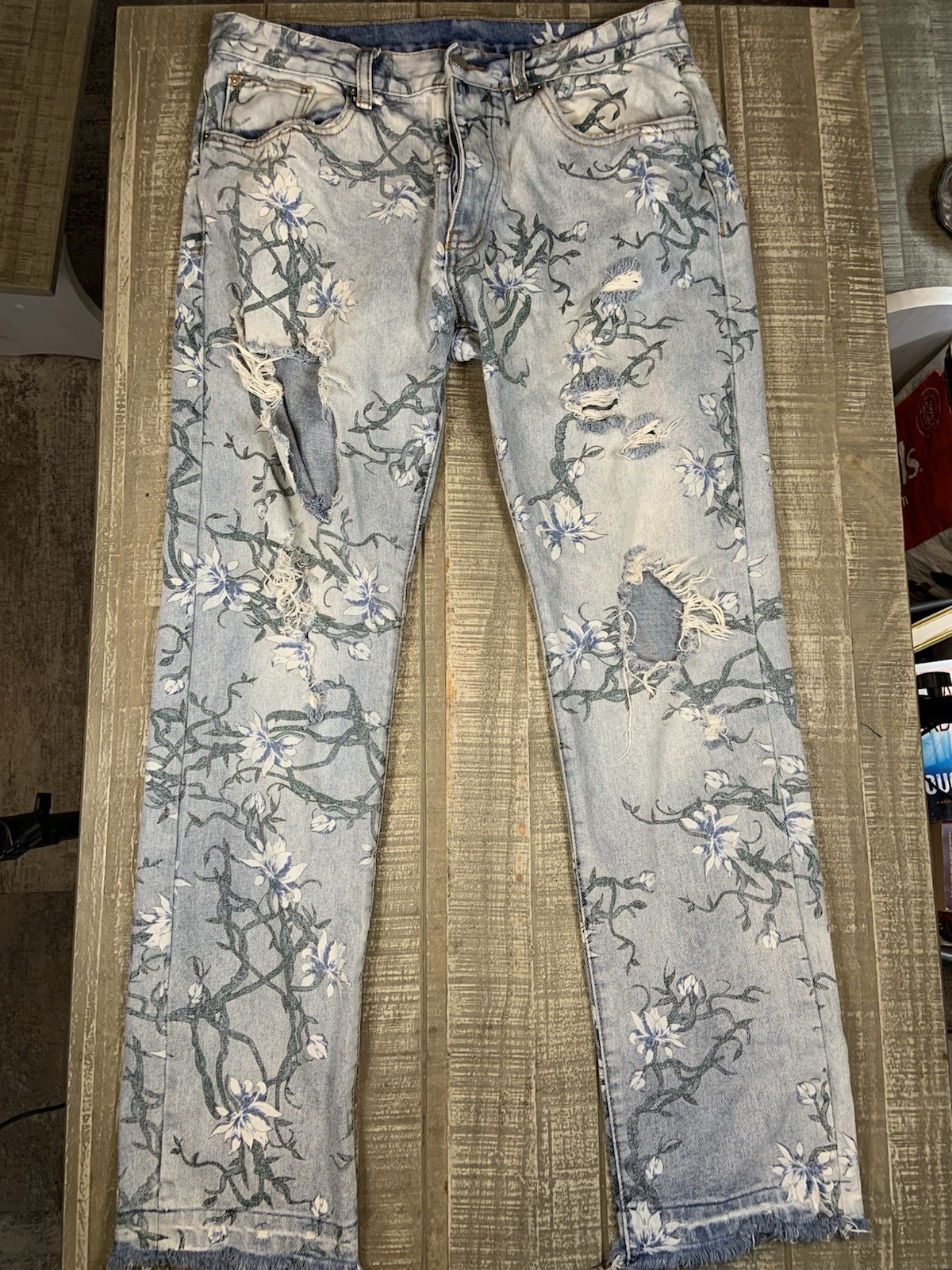MNML Men\'s Floral Distressed Blue Denim Jeans Straight Button Fly Urban 34x30