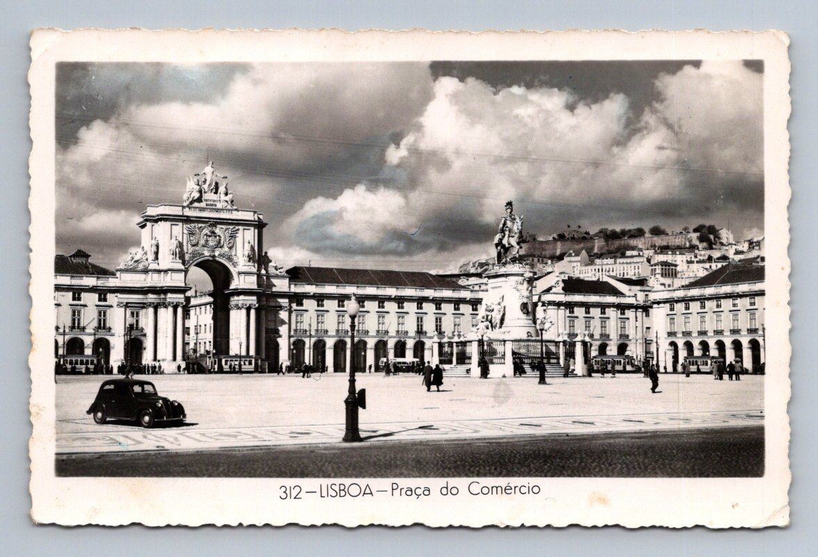 Vintage Portugal Postcard Lisboa Praca do Comercio 1955