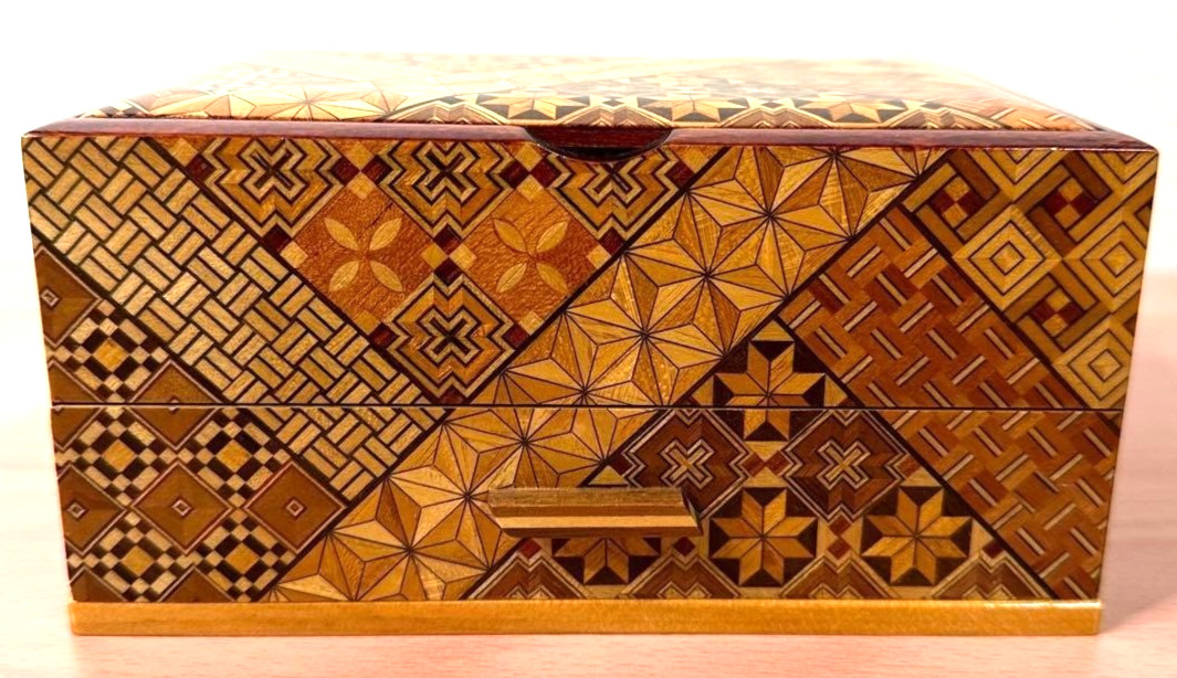 Japanese Hakone Yosegi-Zaiku Marquetry Chest of Drawers with Mirror W10×D17×H9cm