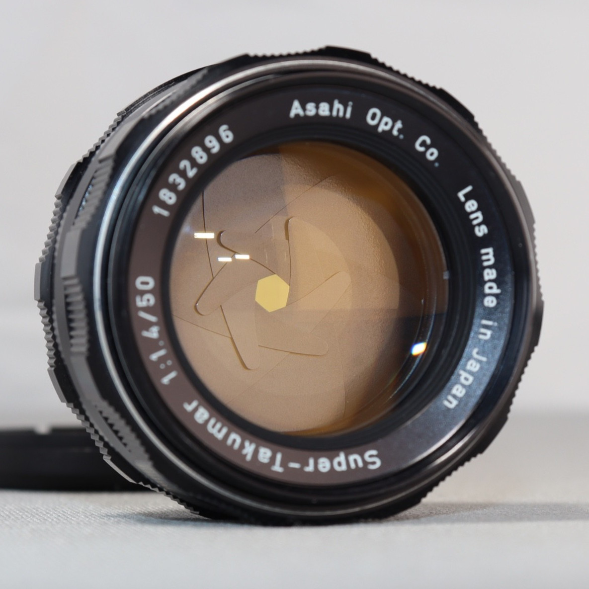 Asahi Pentax 50mm 1:1.4 Super Takumar Screw Mount Camera Lens *GOOD* Asahi Pentax 50mm 1:1.4 Super Takumar Screw Mount Camera Lens *GOOD*