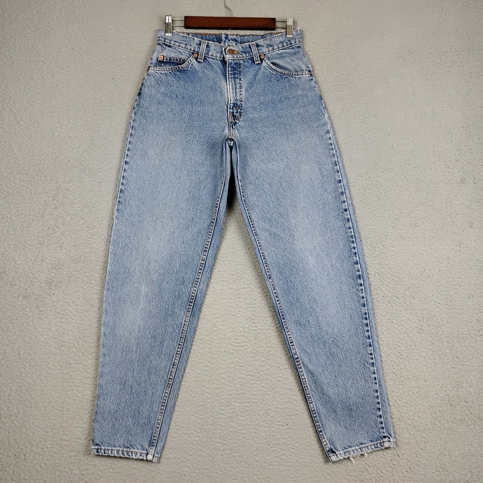Vintage Levi\'s 560 Jeans Mens 29x32 Light Wash Loose Fit Straight Denim USA Made