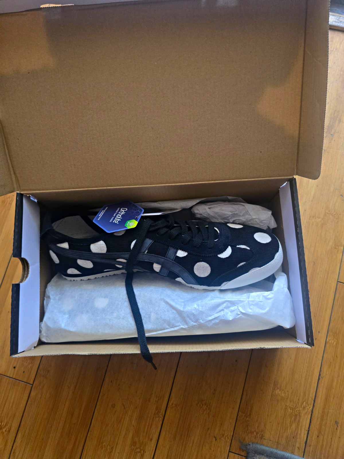 Onitsuka Tiger Black/White Polka Dot Low Top Lace Up Athletic Sneaker 1183A947