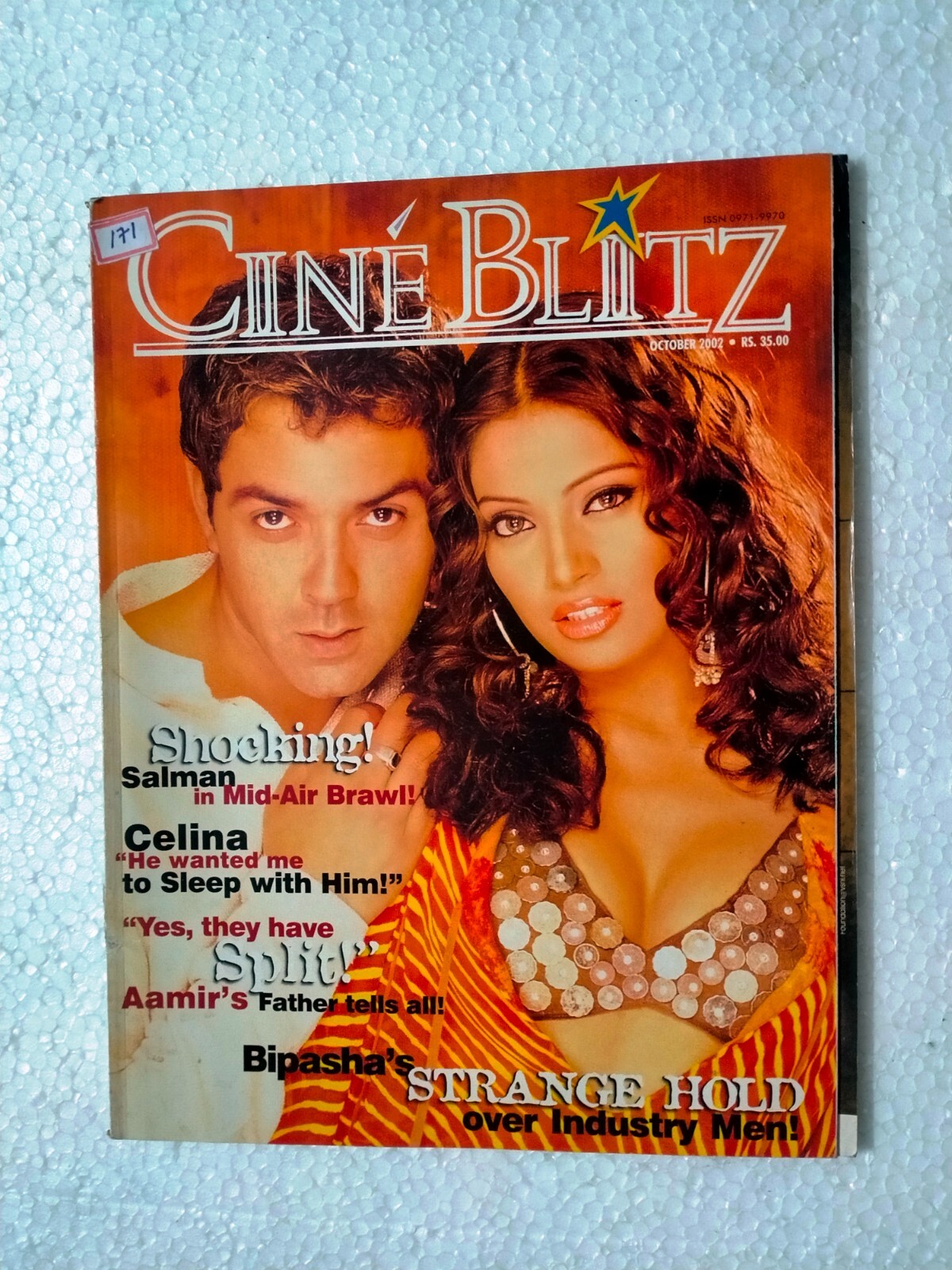 Cineblitz 2002 Bobby Bobby Aamir Govinda Diya Fardeen Neetu Magazine Bollywood