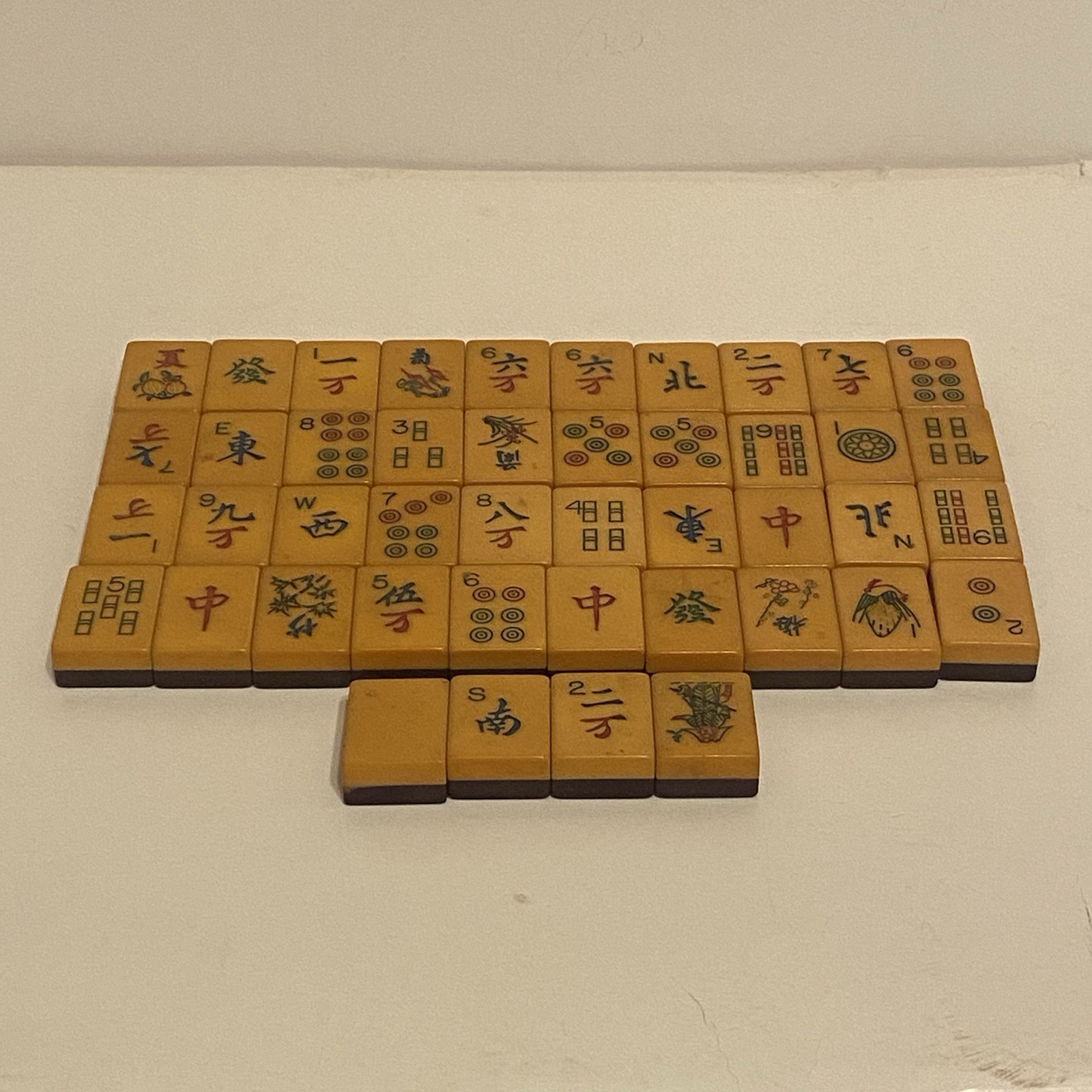 Vintage BAKELITE OR CATALIN Mah Jong Tiles, 44 Pieces, Butterscotch Two Tone Vintage BAKELITE OR CATALIN Mah Jong Tiles, 44 Pieces, Butterscotch Two Tone