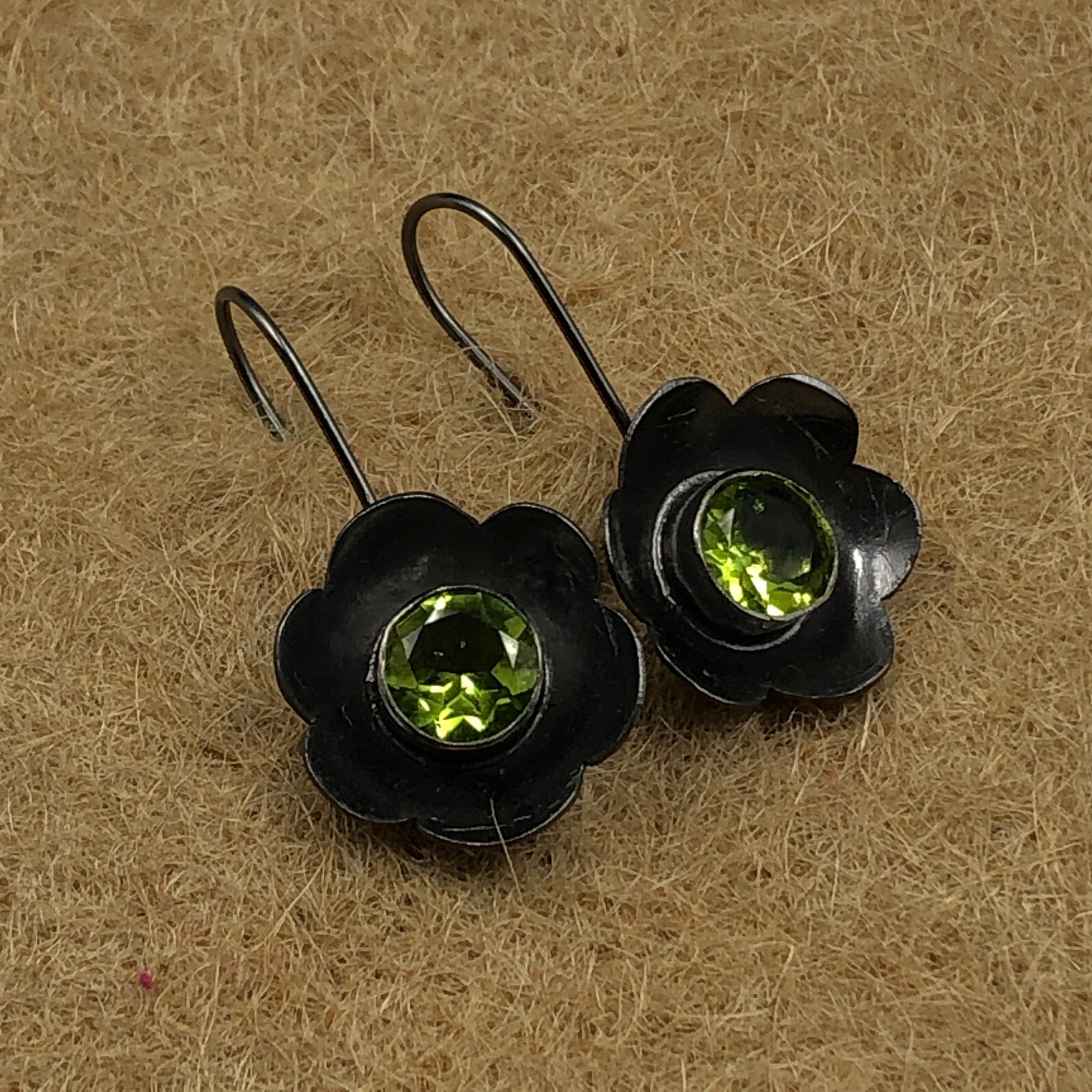 Peridot Gemstone Drop Earrings 925 Silver Handmade Jewelry 1.25\