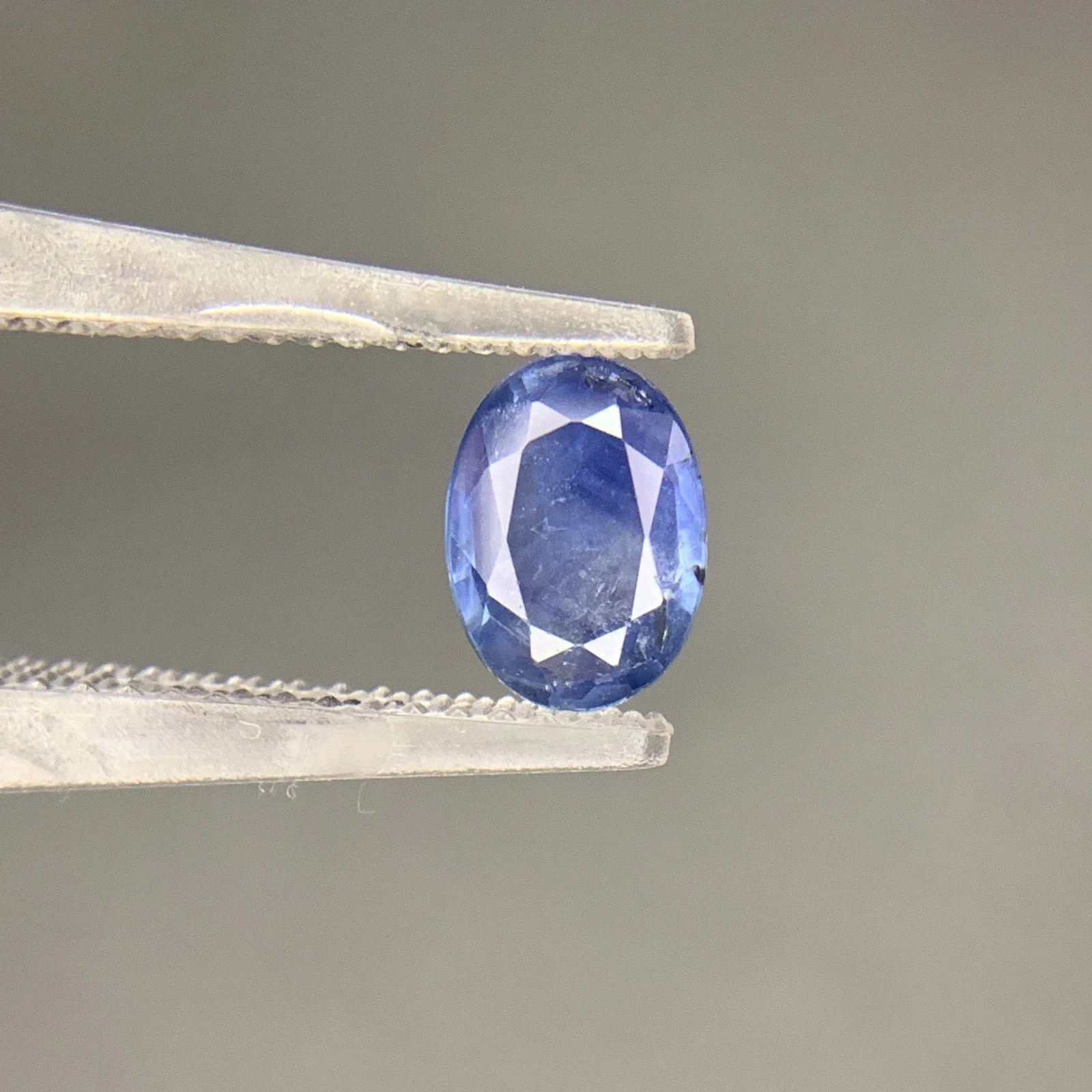 AAA New Natural 2.5 CT+ Flawless Ceylon Blue Sapphire Oval Cut Loose Gemstone