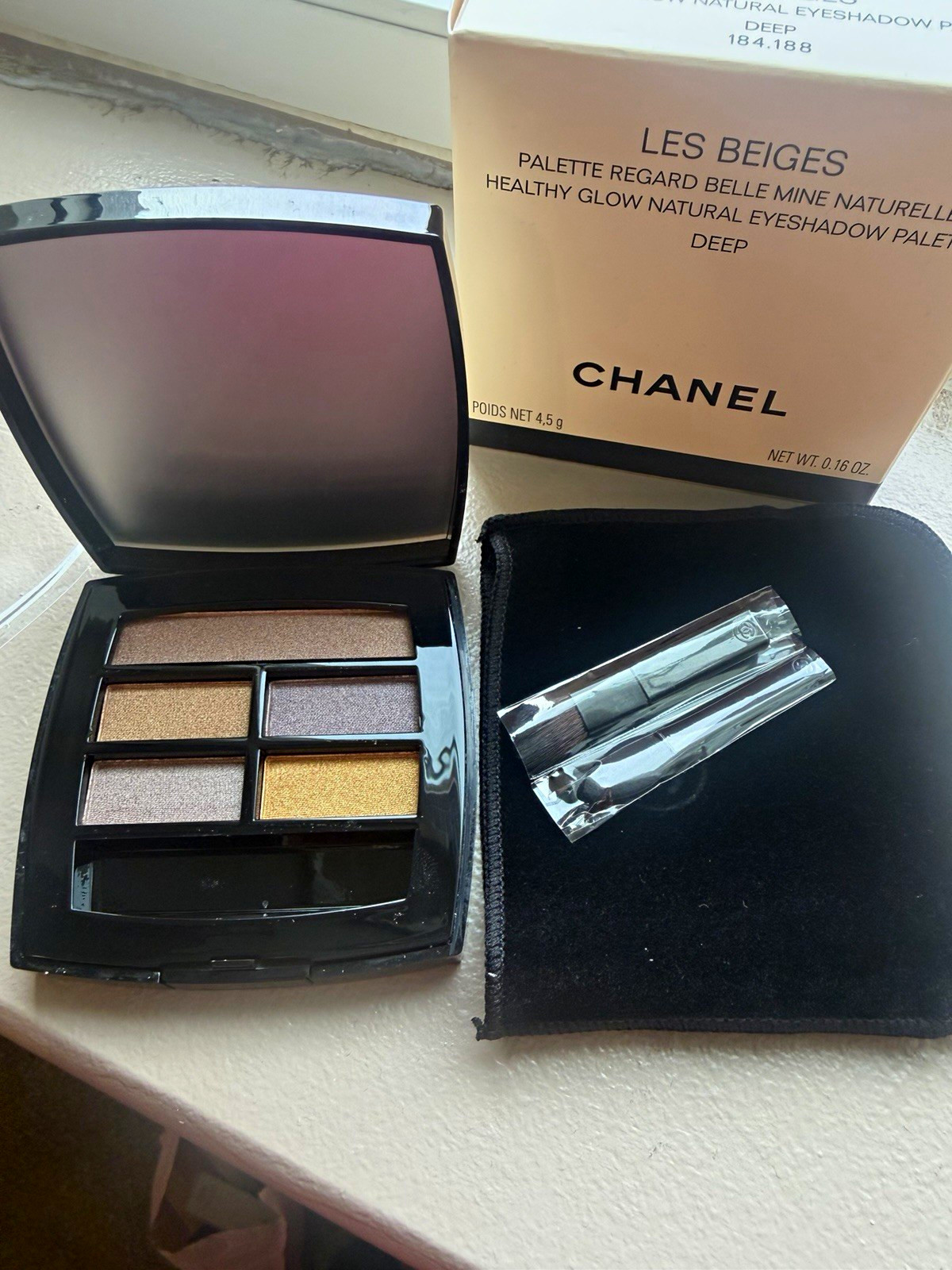CHANEL Les Beiges Healthy Glow Natural Eyeshadow Palette Deep NIB 0.16 oz
