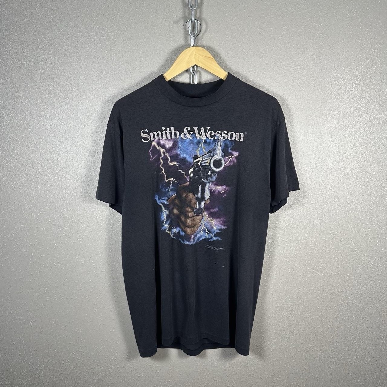Vintage 1992 Smith & Wesson 3D Emblem Single Stitch Lighting Tee Size XL USA
