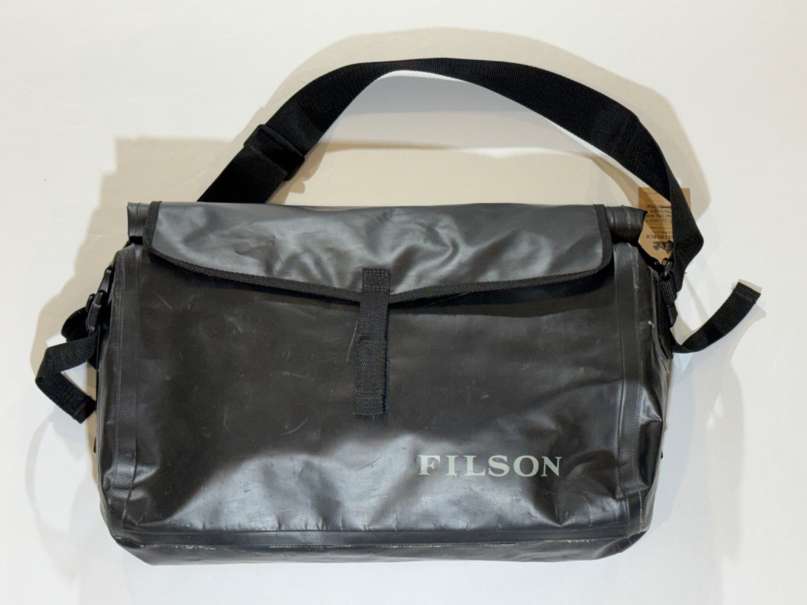 Filson Dry Messenger Bag Black Roll Top Shoulder Bag Made in USA