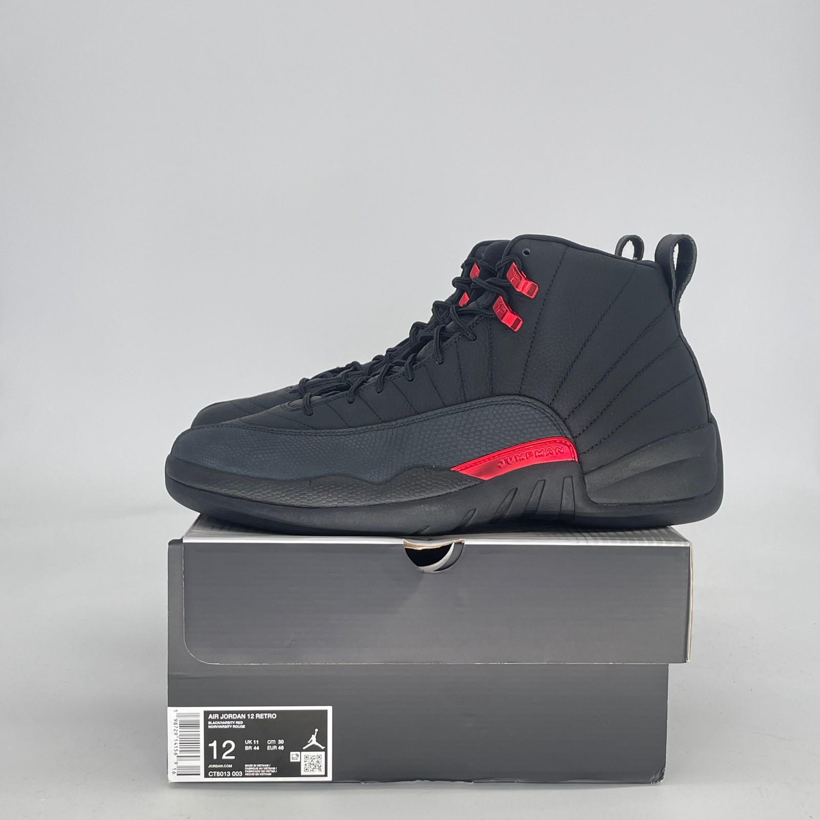 Size 12M/13.5W - Jordan 12 Retro Bloodline CT8013-003 Size 12M/13.5W - Jordan 12 Retro Bloodline CT8013-003