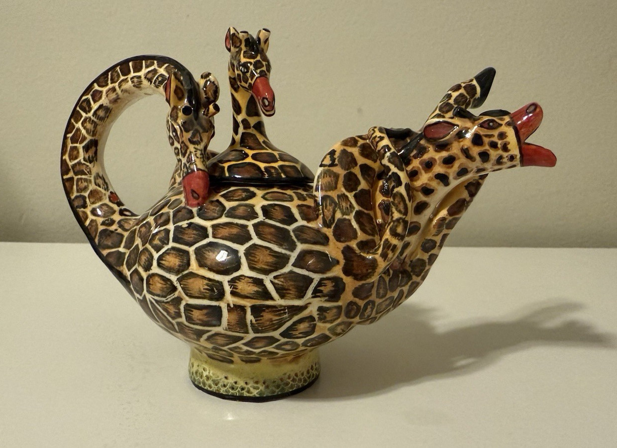 Somandla & Sthabiso signed 2009 Ardmore — rare upside-down giraffe teapot 